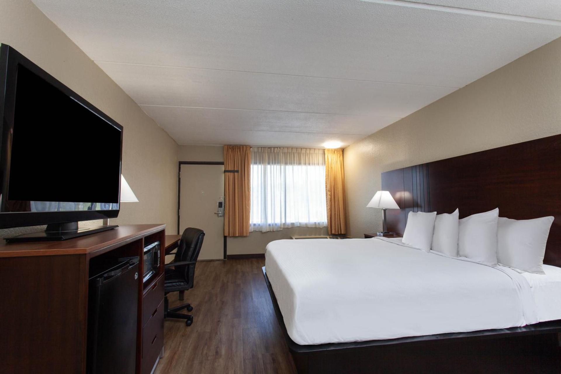 Travelodge by Wyndham Deltona photo 21