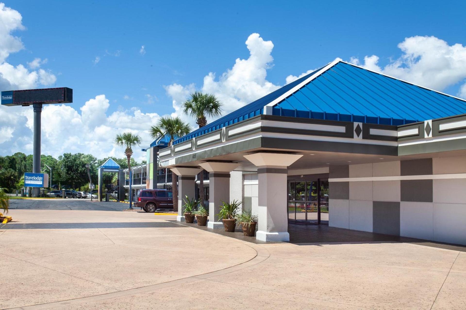 Travelodge by Wyndham Deltona photo 2