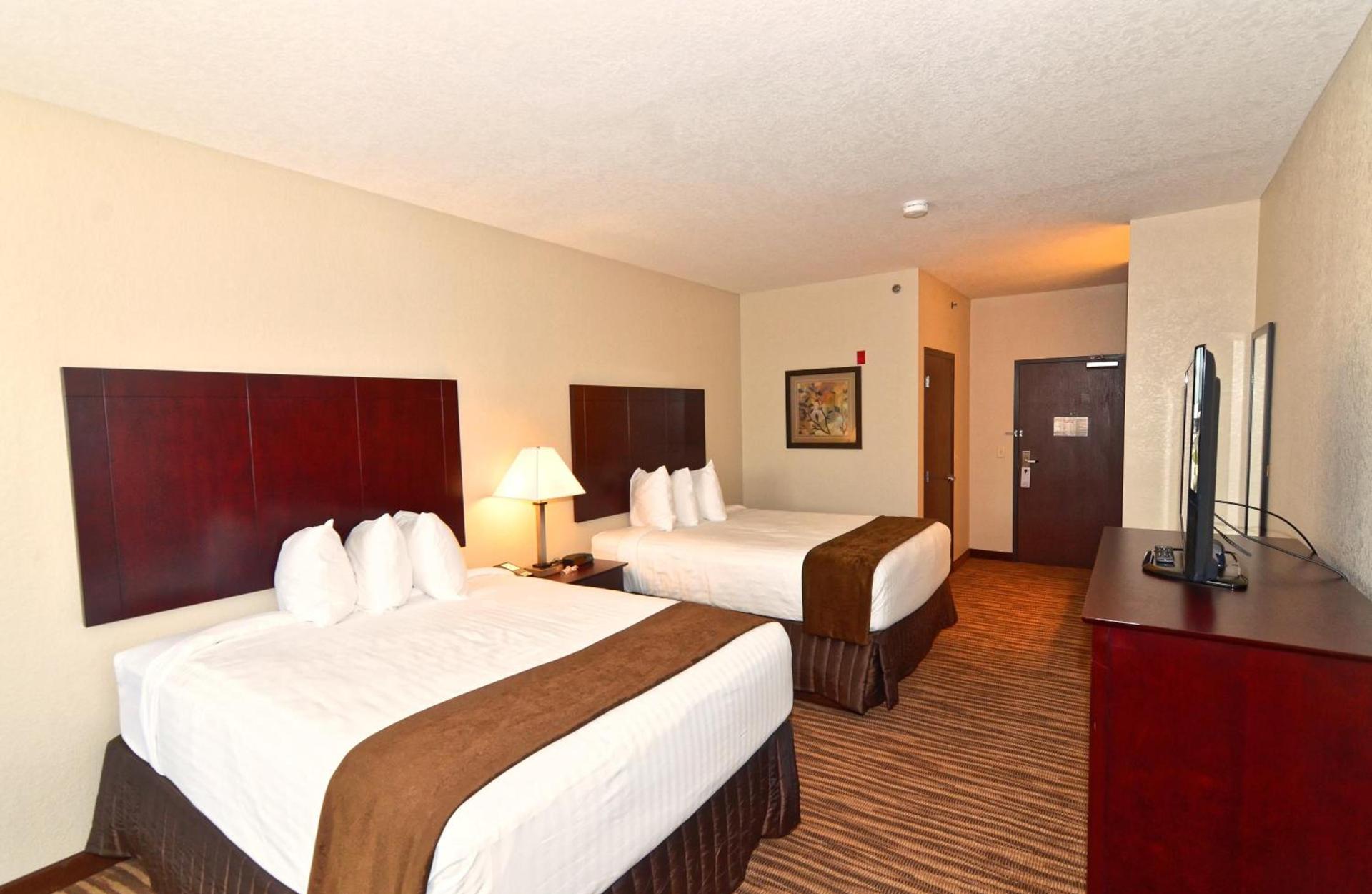 Cobblestone Inn & Suites - Clarion photo 68