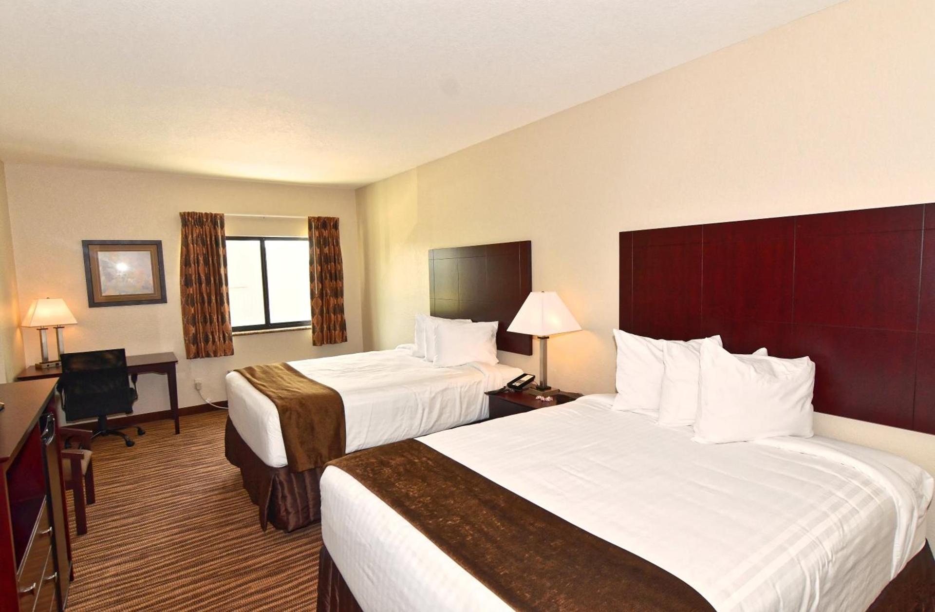 Cobblestone Inn & Suites - Clarion photo 69