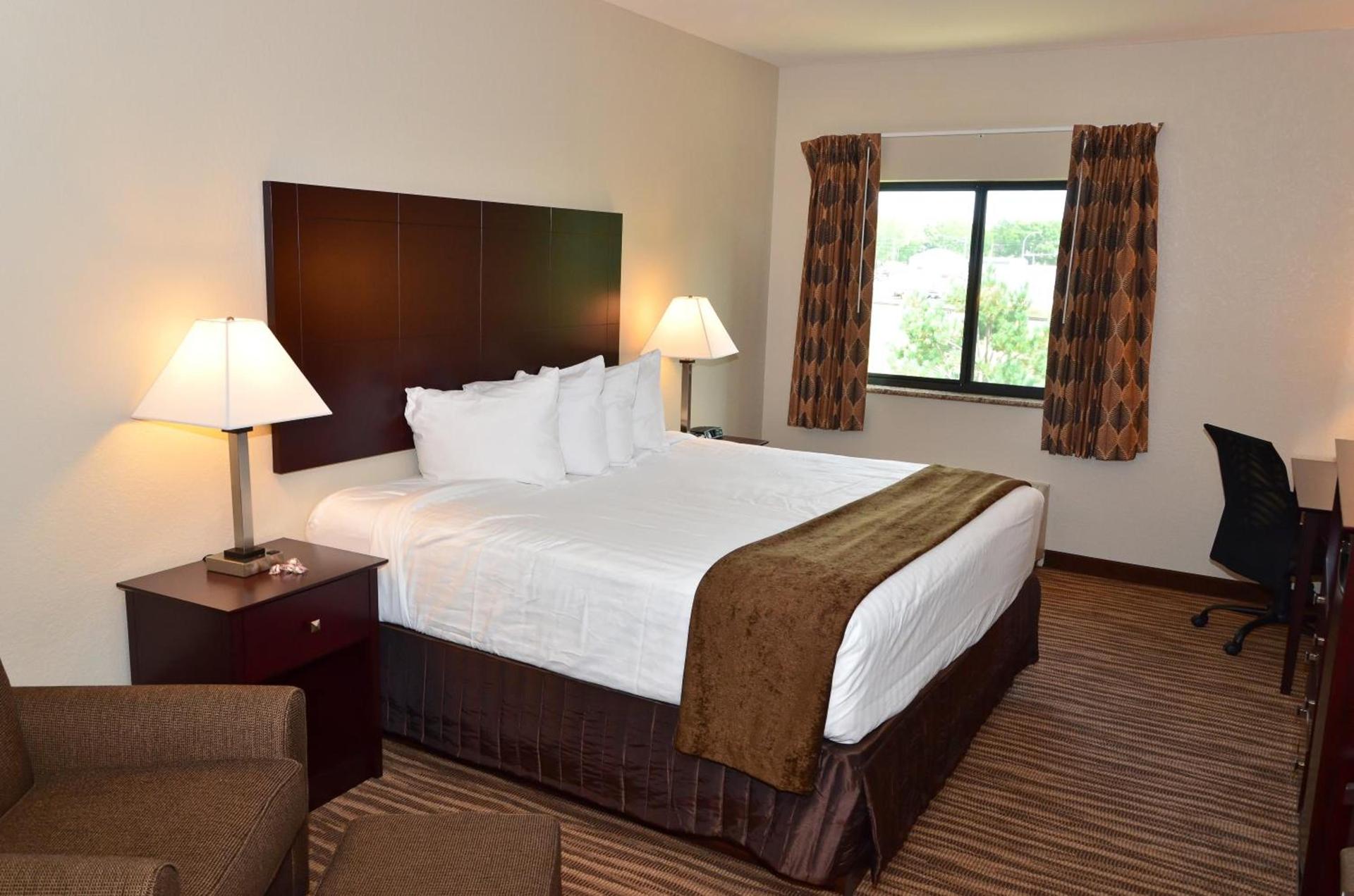 Cobblestone Inn & Suites - Clarion photo 54