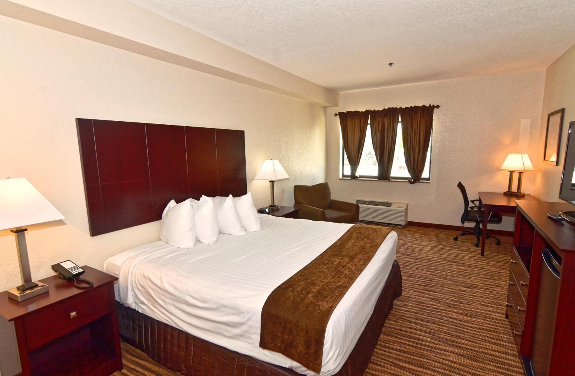 Cobblestone Inn & Suites - Clarion photo 49
