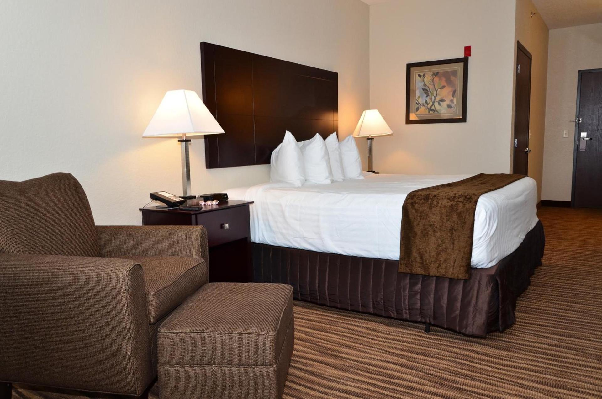Cobblestone Inn & Suites - Clarion photo 31