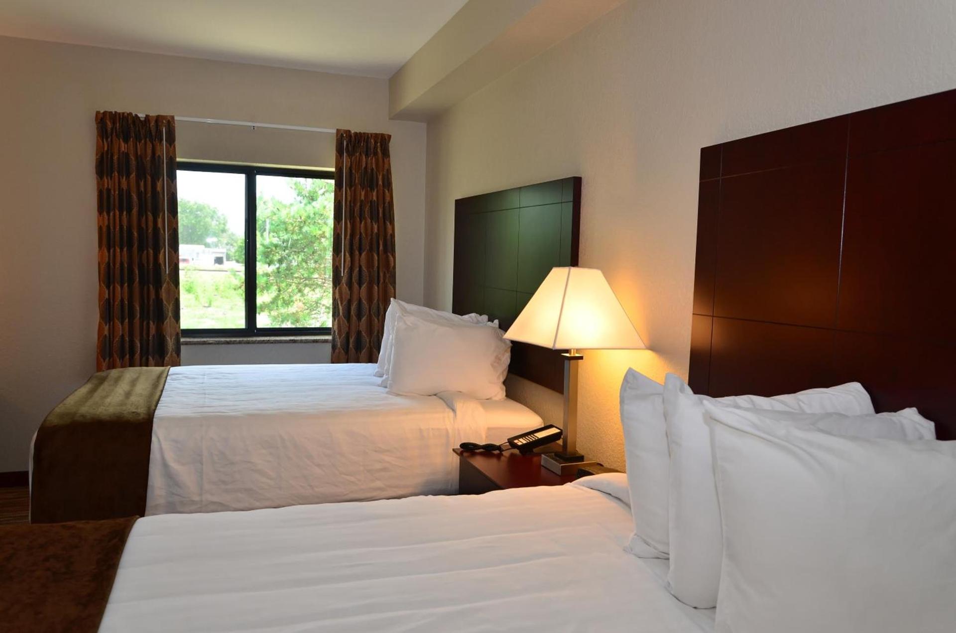 Cobblestone Inn & Suites - Clarion photo 23