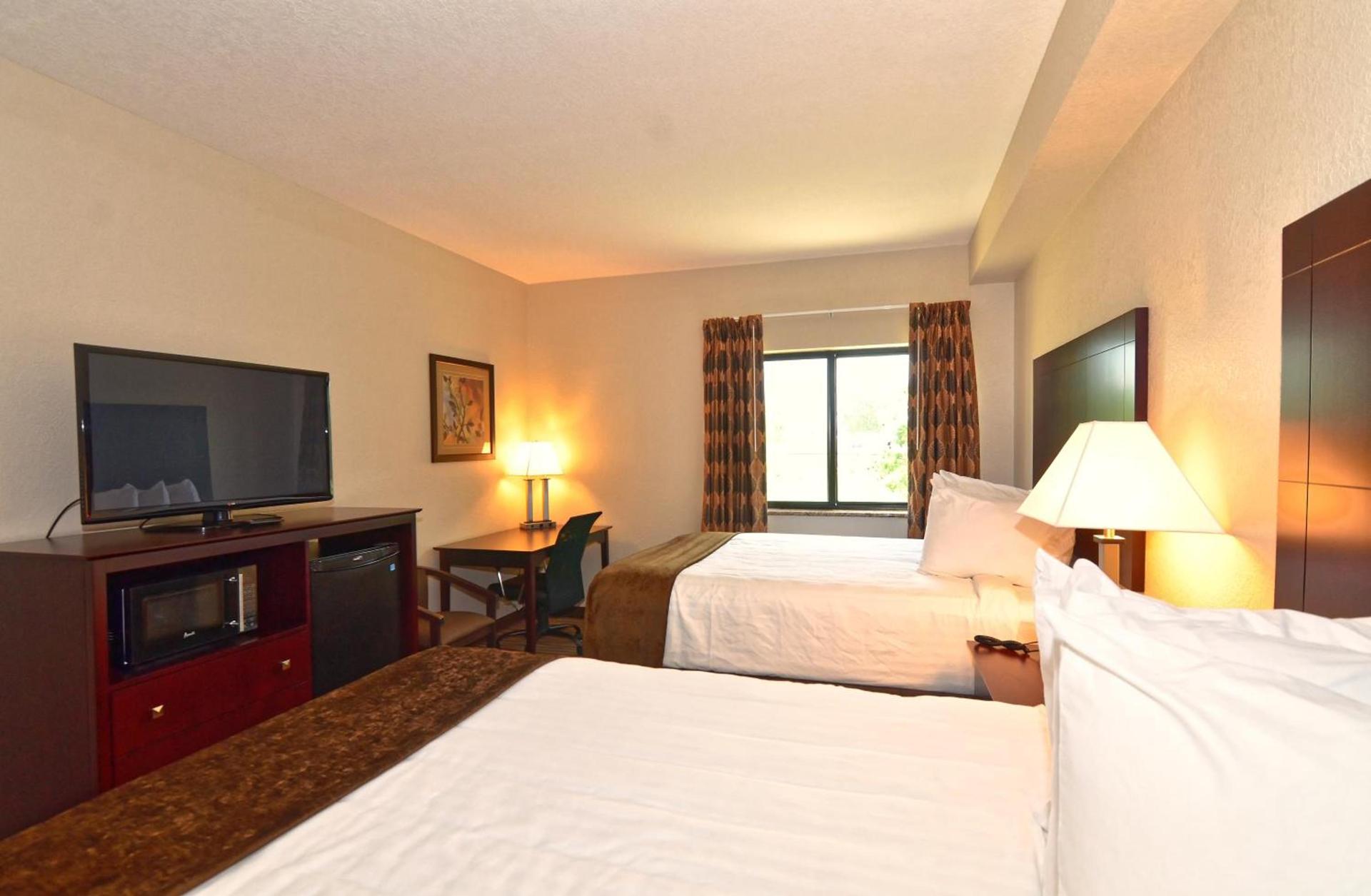 Cobblestone Inn & Suites - Clarion photo 29