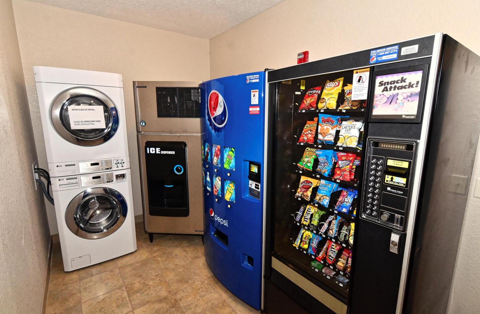 Cobblestone Inn & Suites - Clarion photo 15