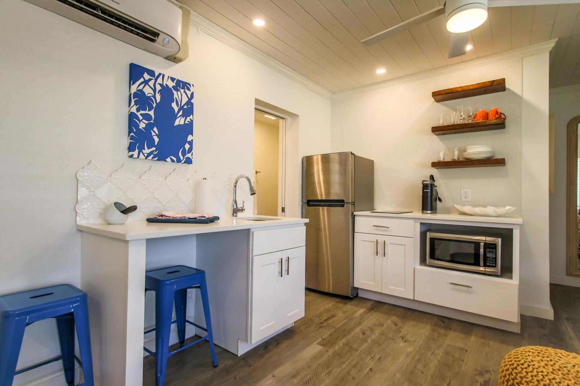 Island View Cottages Sebastian photo 65