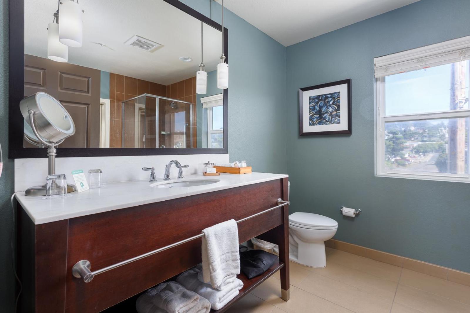 The Coho Oceanfront Lodge photo 63