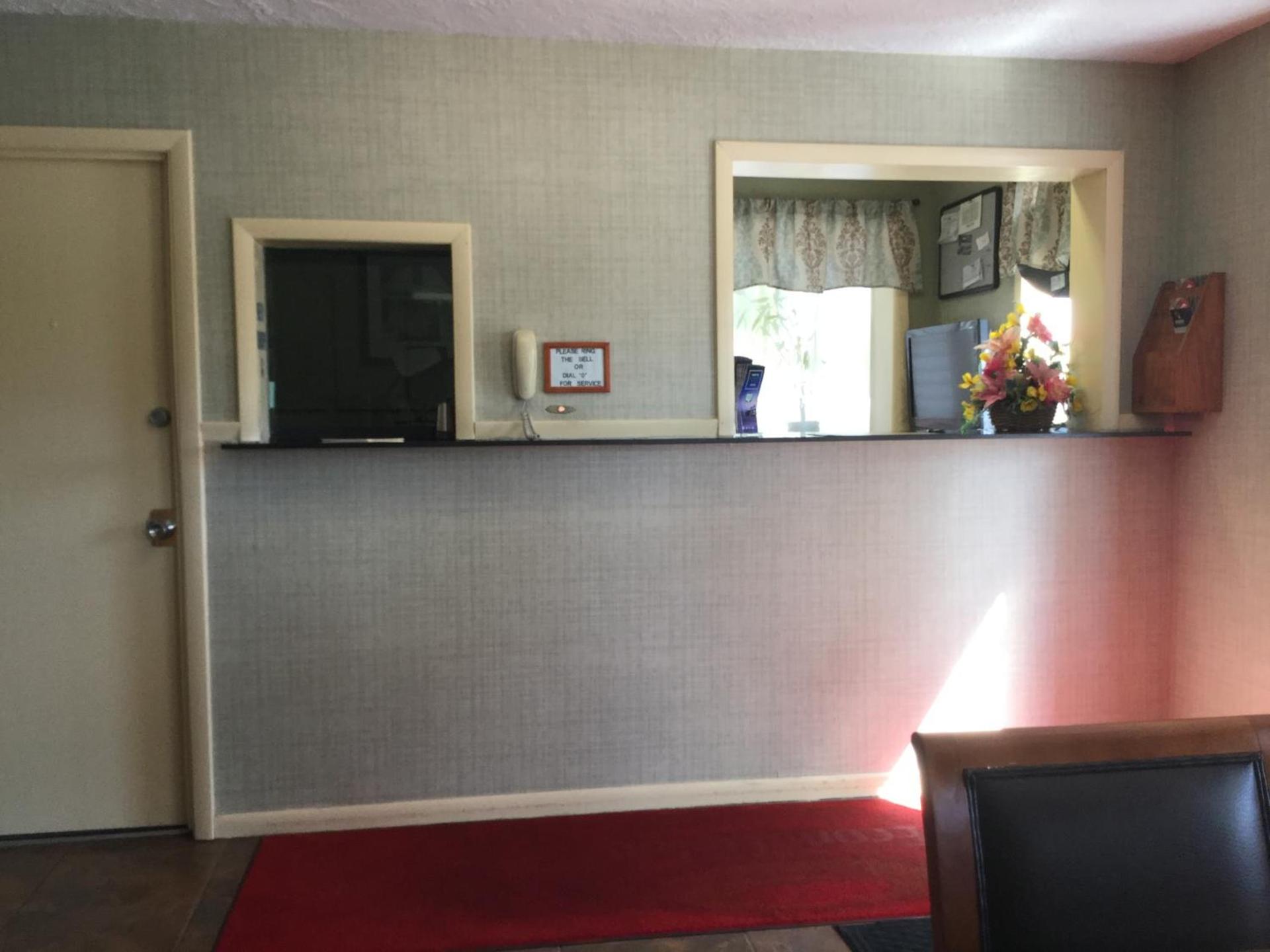 FALLS INN photo 16