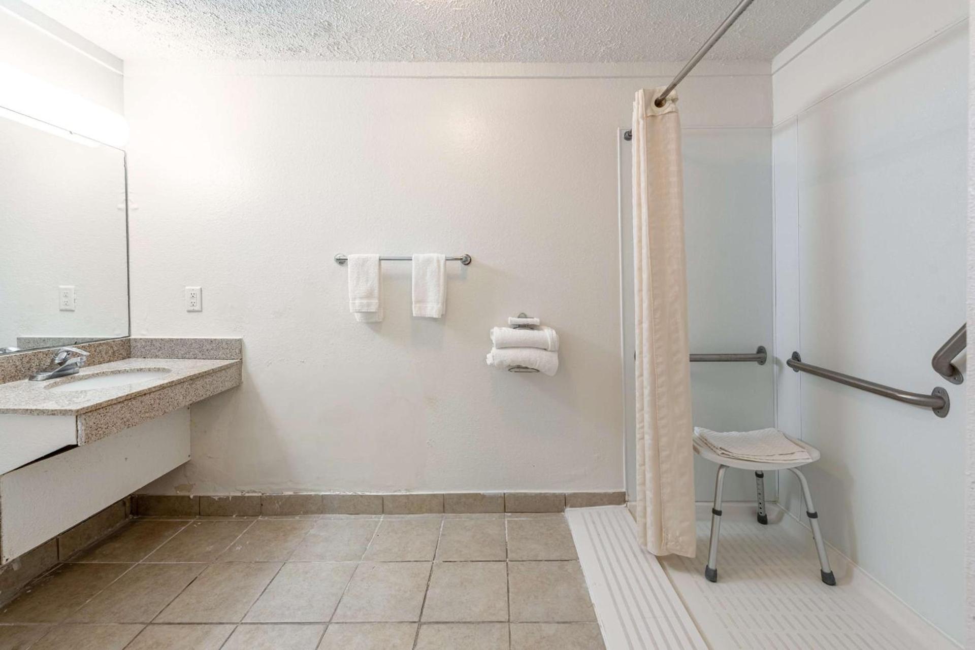 Motel 6-Mansfield, OH photo 18
