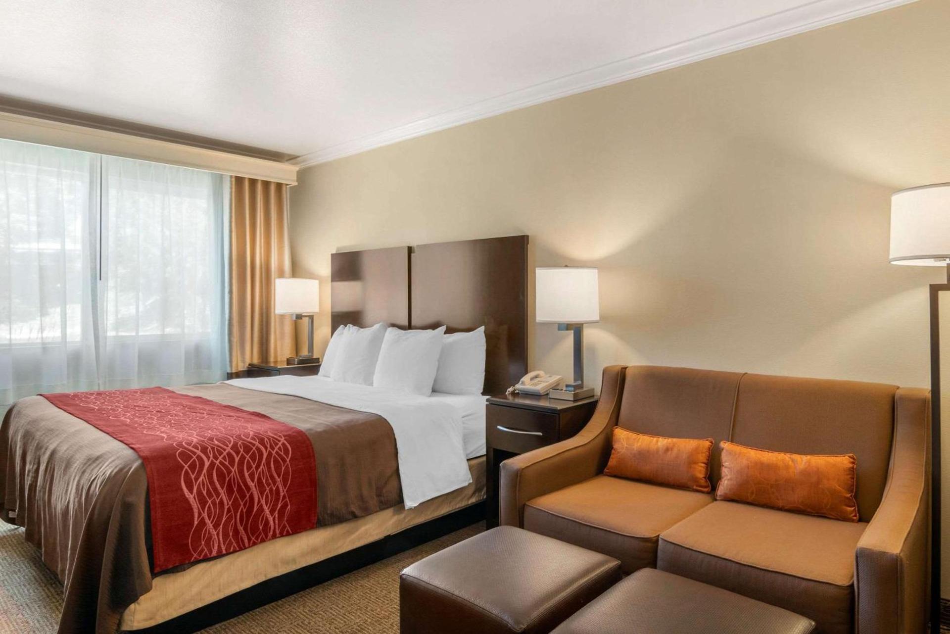Comfort Inn Columbia Gorge photo 15
