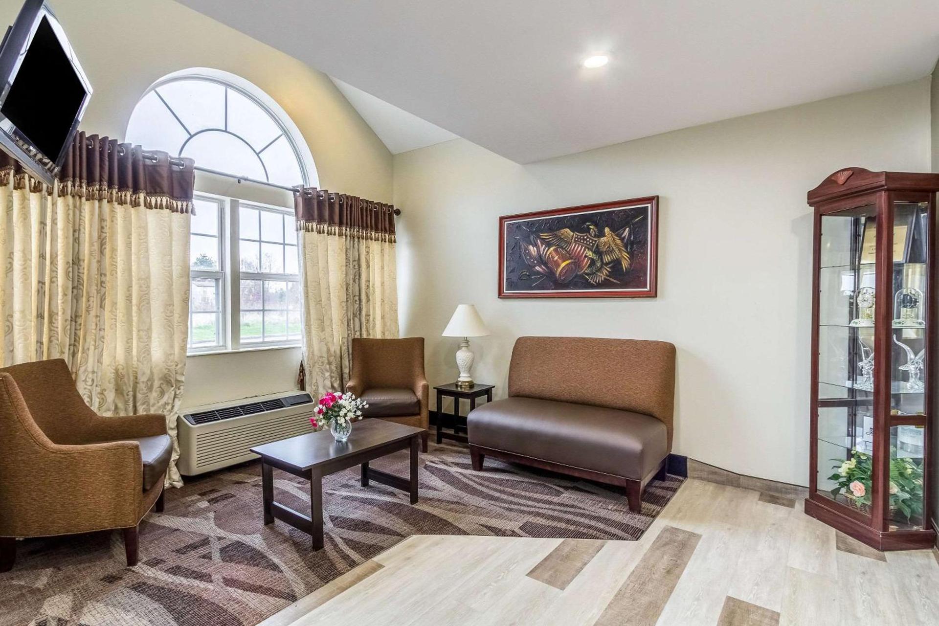 Quality Inn & Suites North Lima - Boardman photo 9