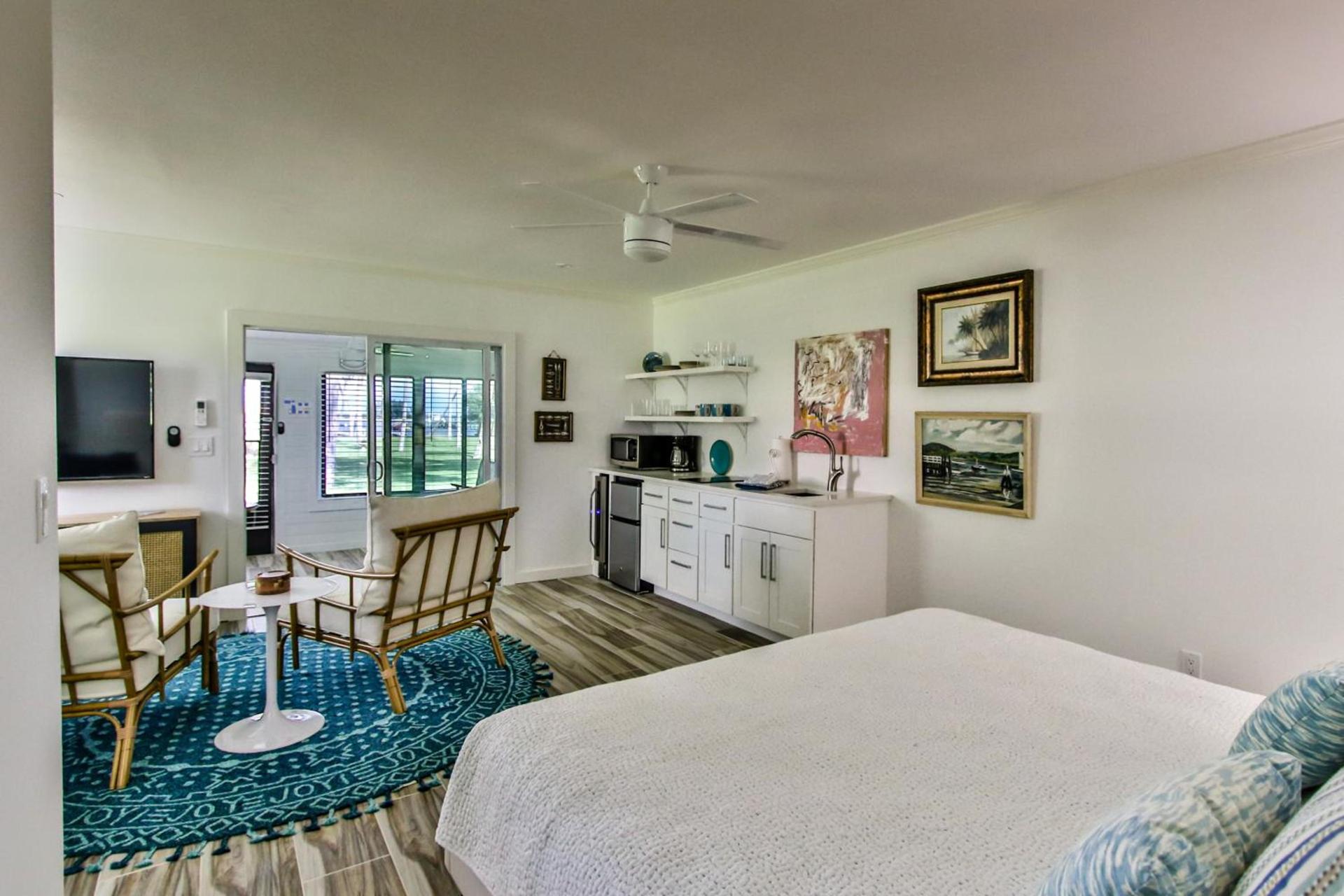 Island View Cottages Sebastian photo 46