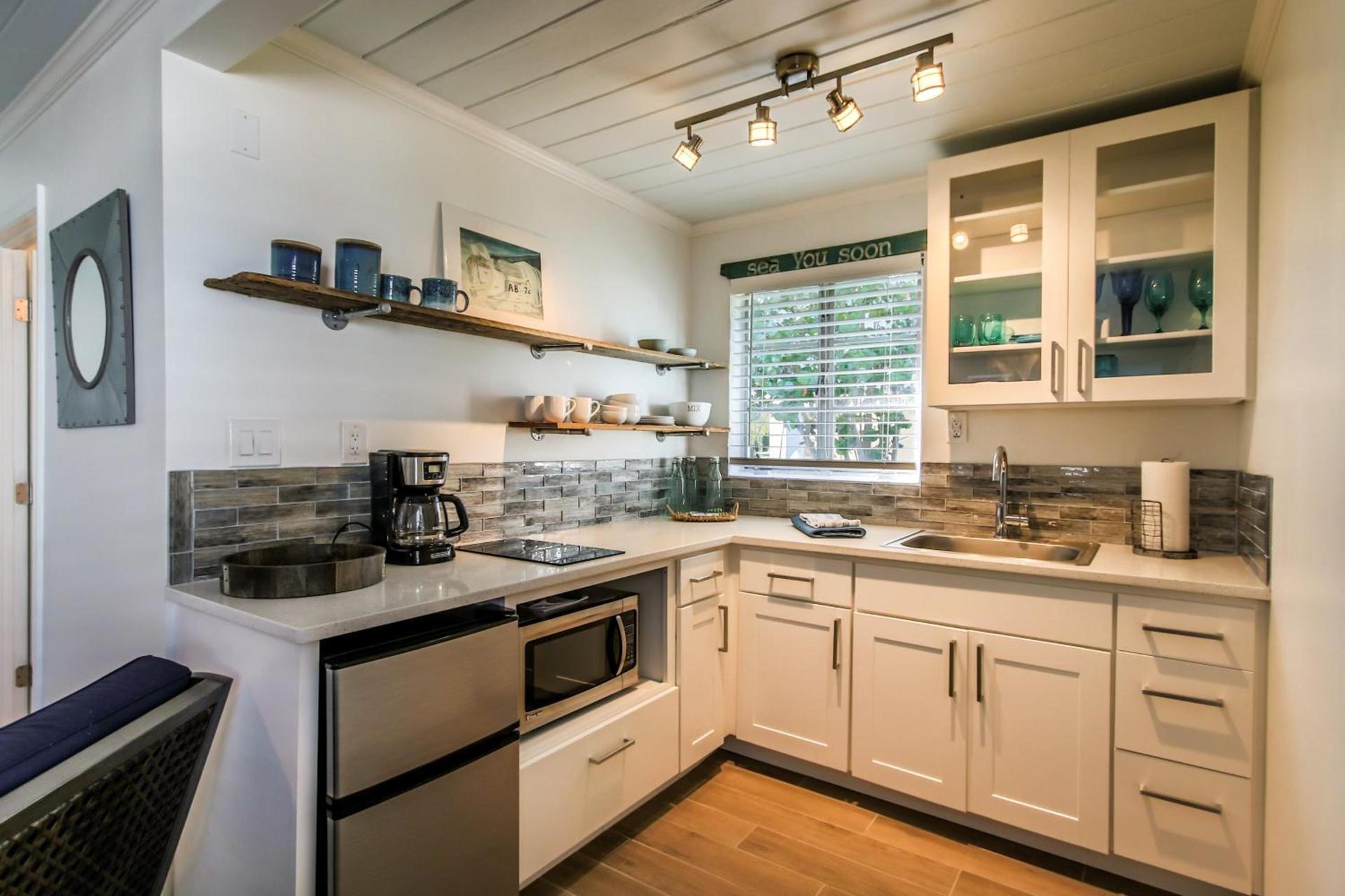 Island View Cottages Sebastian photo 10