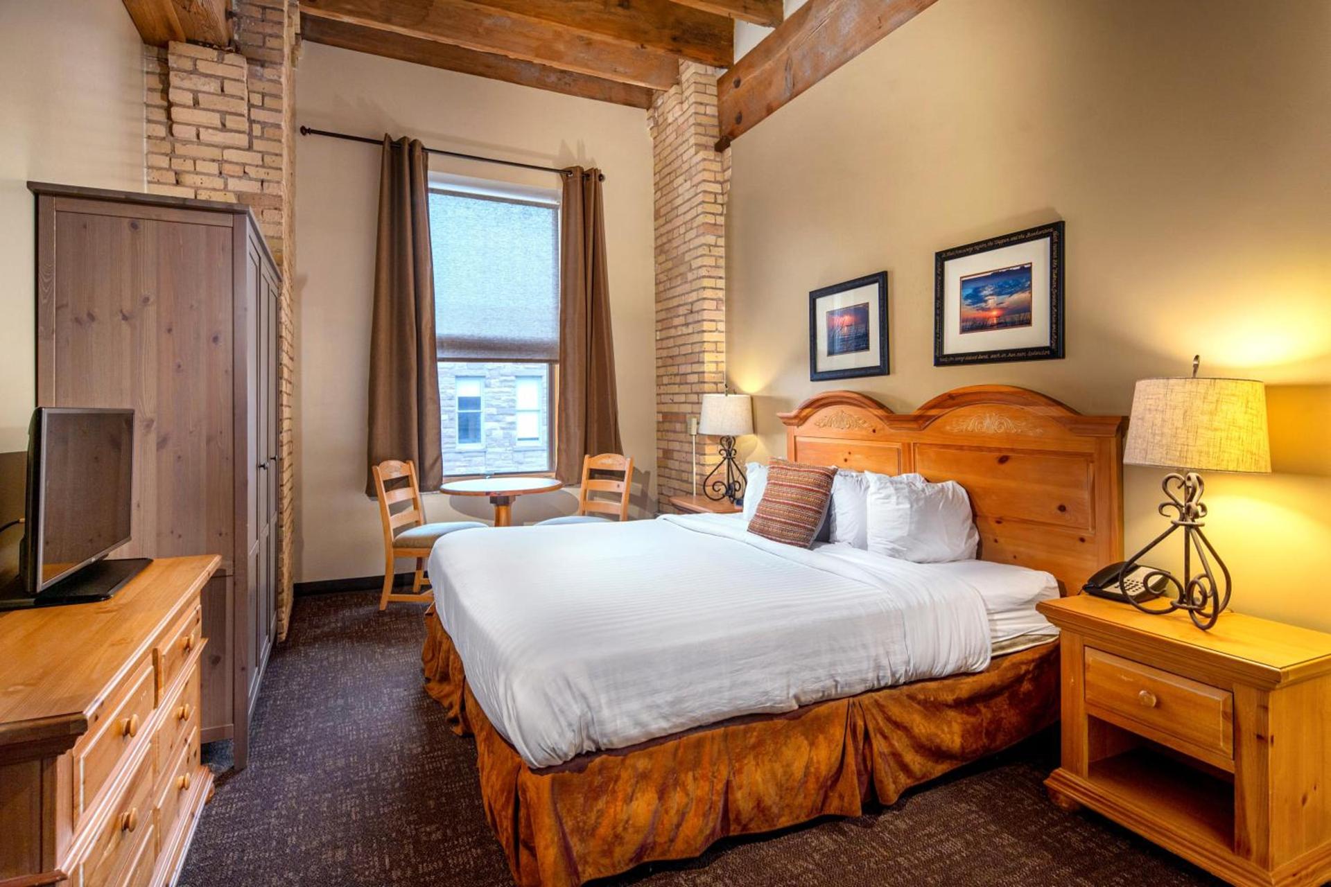 The Suites Hotel at Waterfront Plaza photo 28
