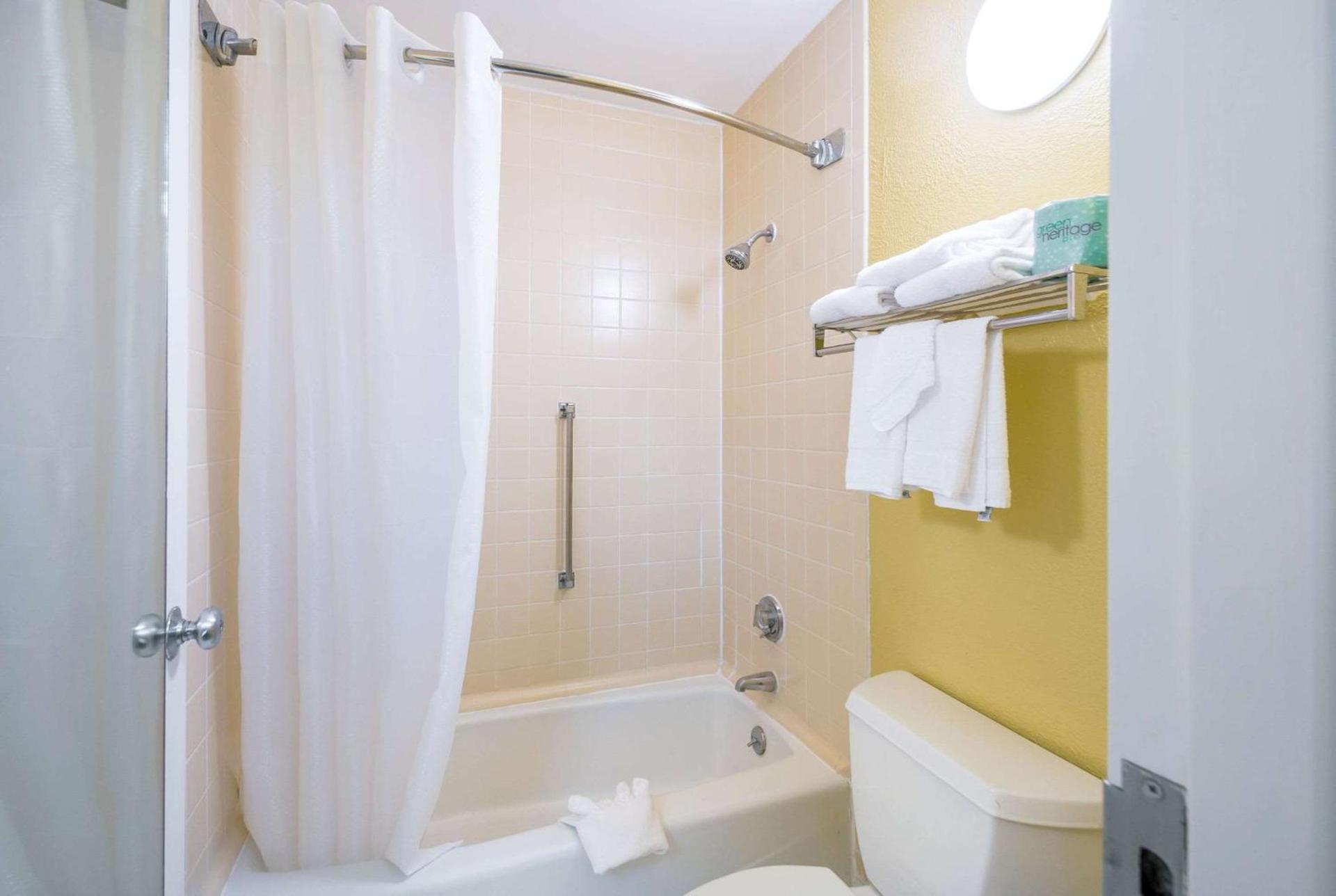 Quality Inn Fredericksburg-Central Park Area photo 21