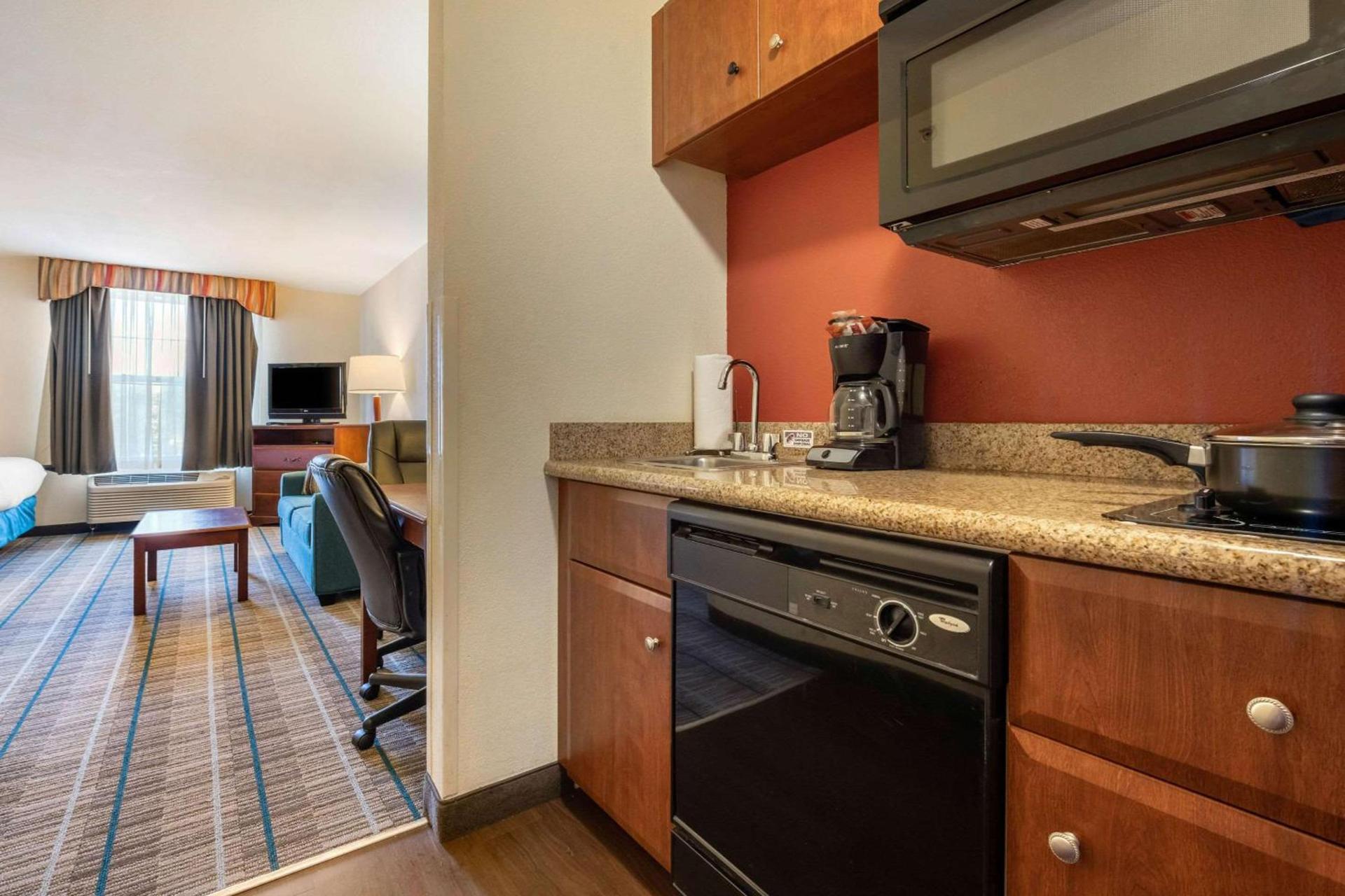 MainStay Suites Grantville - Hershey North photo 34