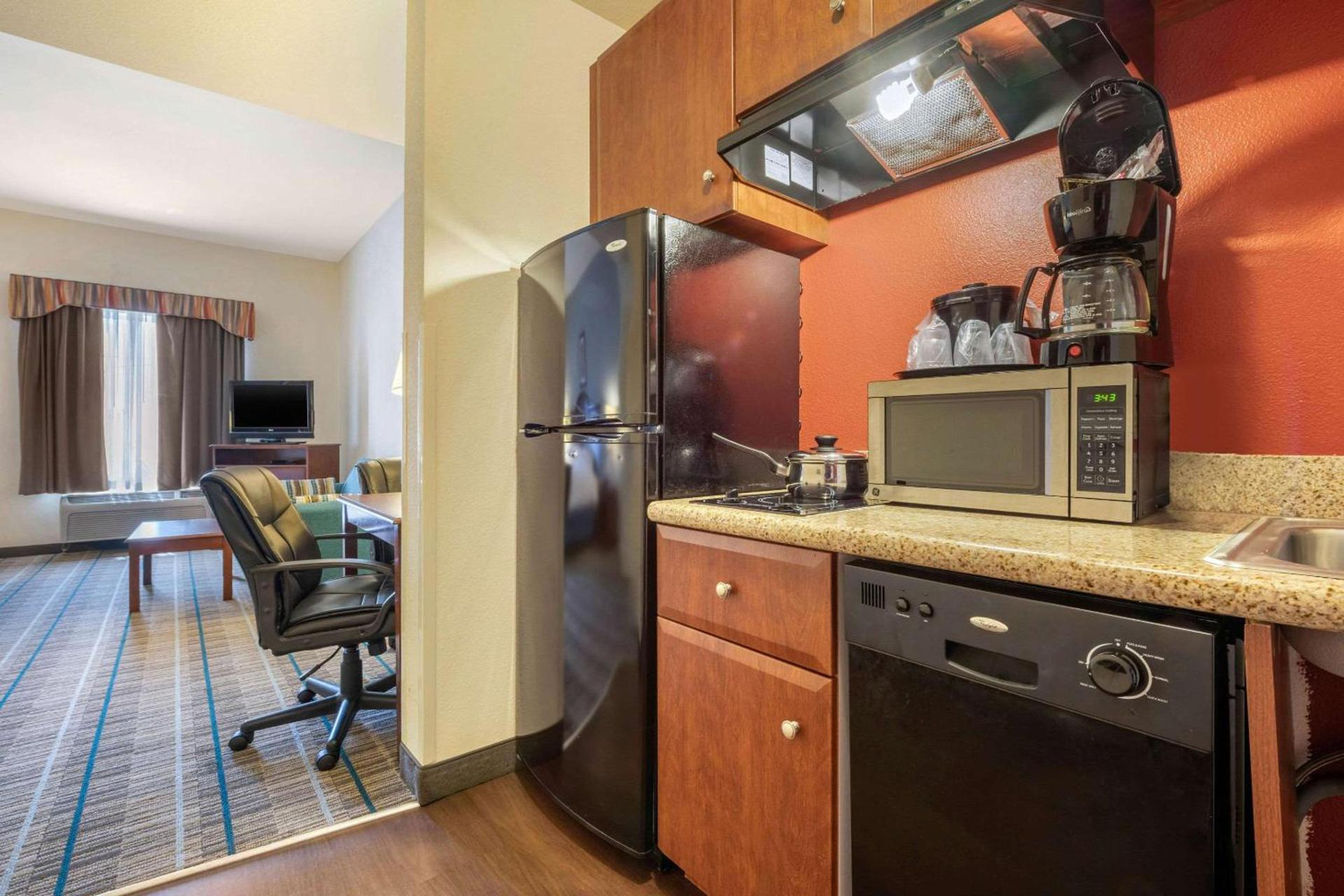 MainStay Suites Grantville - Hershey North photo 12