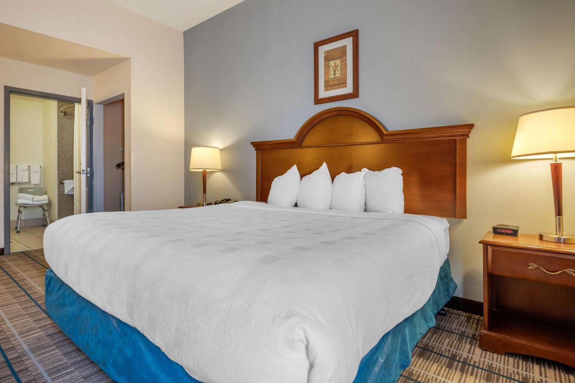 MainStay Suites Grantville - Hershey North photo 6
