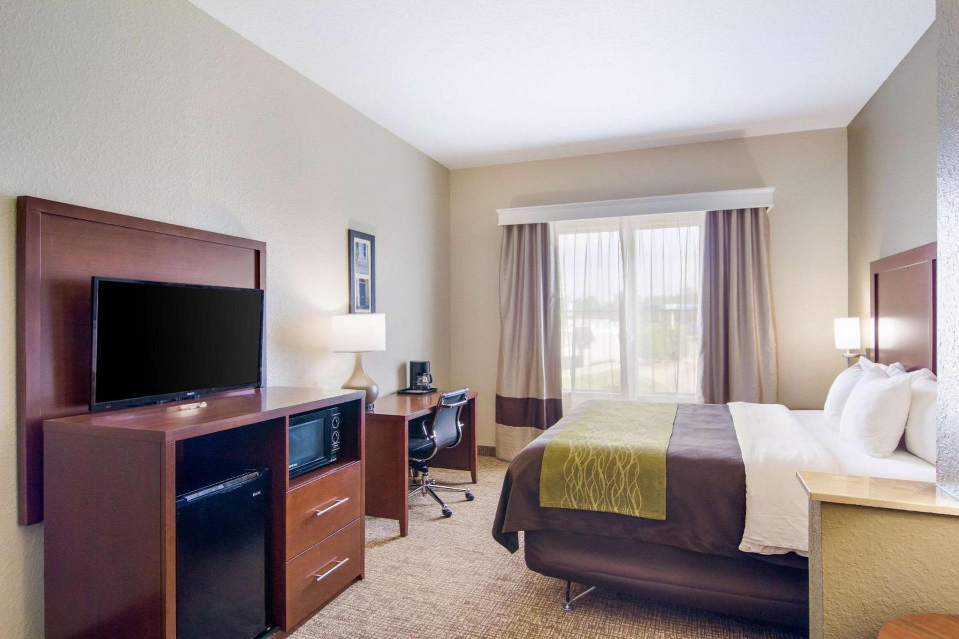 Comfort Inn Blackshear Hwy 84 photo 24
