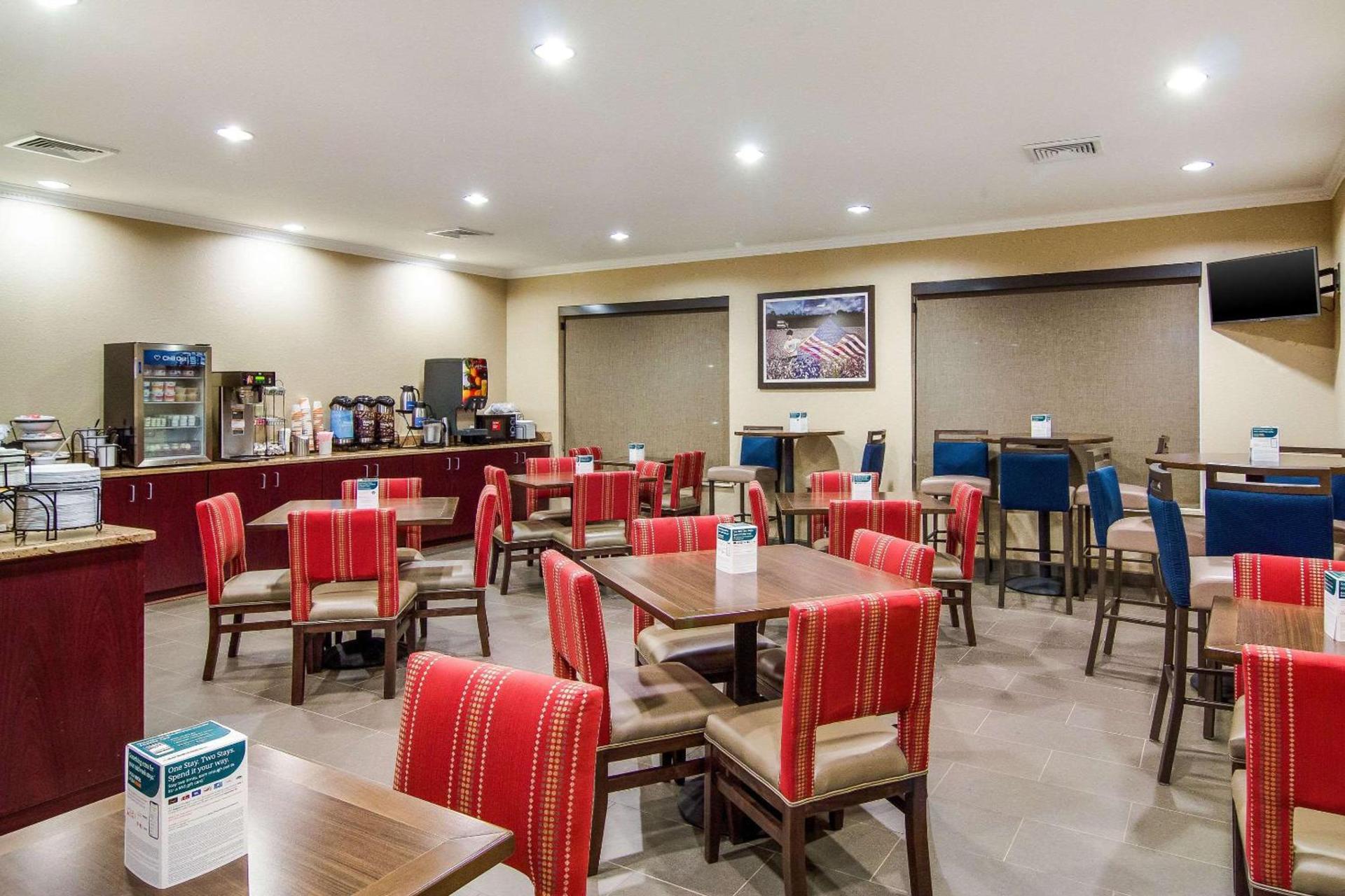 Comfort Inn Blackshear Hwy 84 photo 22
