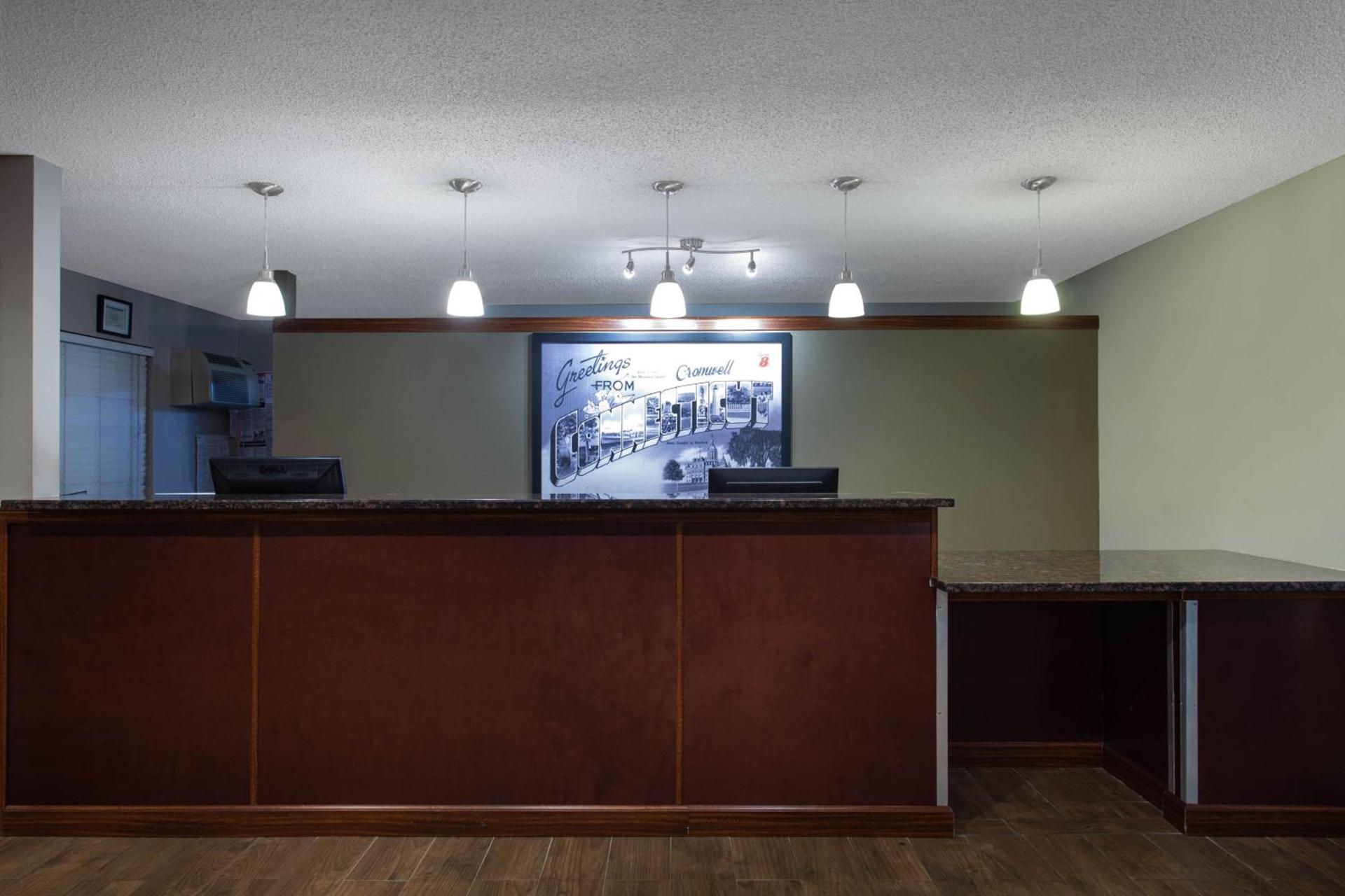 Super 8 by Wyndham Cromwell/Middletown photo 36
