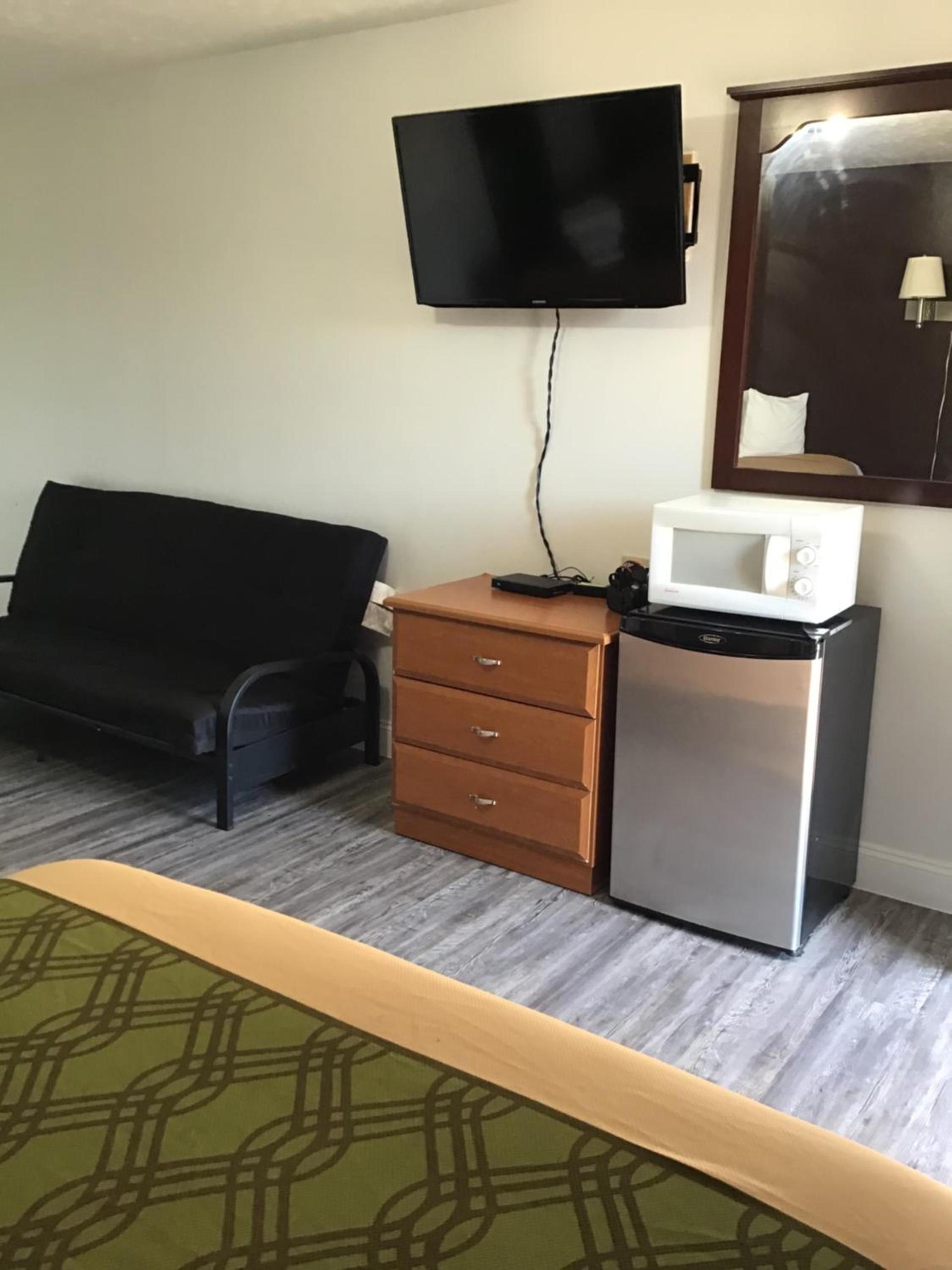 Western motel photo 21