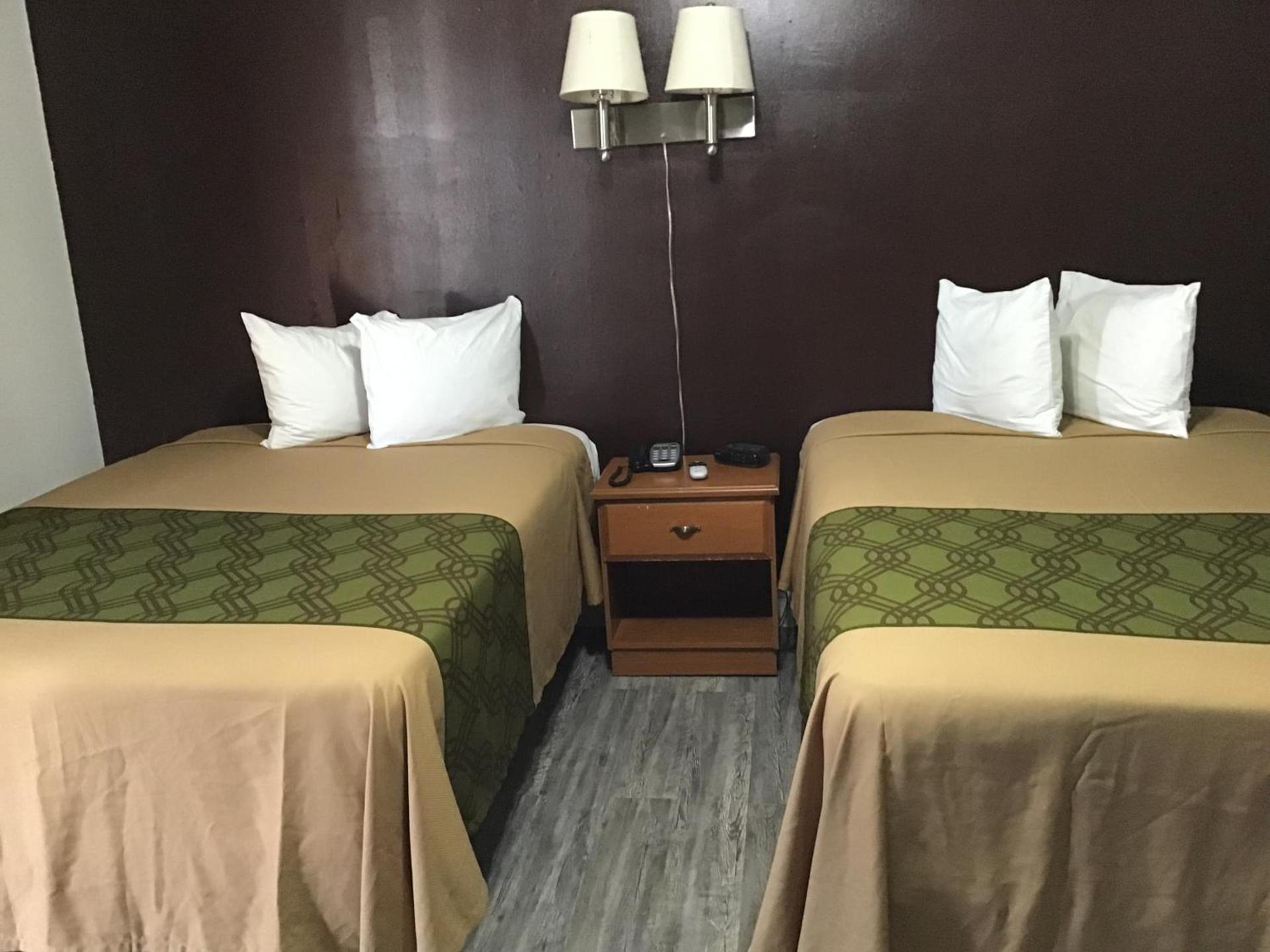 Western motel photo 17