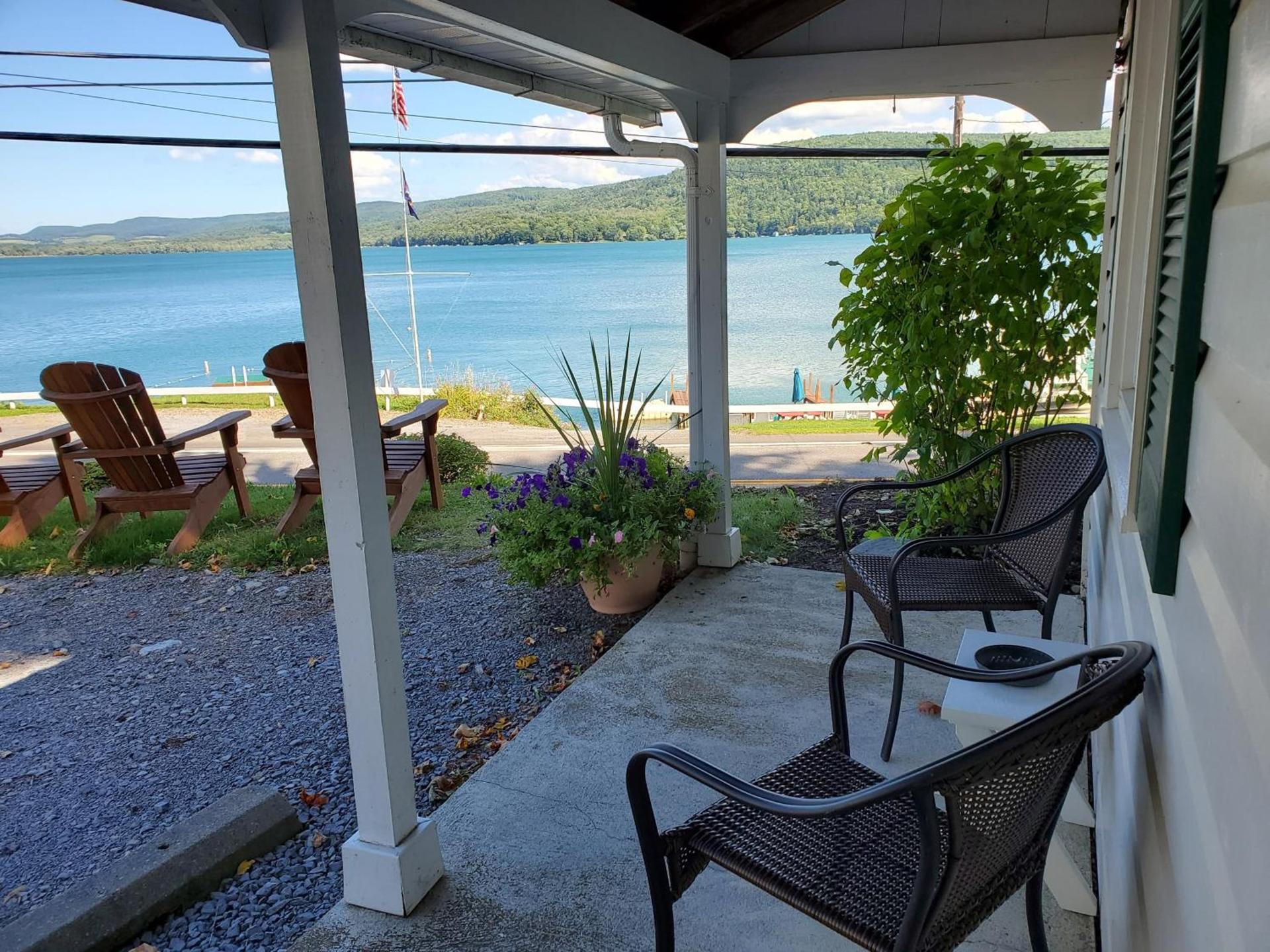 Lake View Motel photo 35