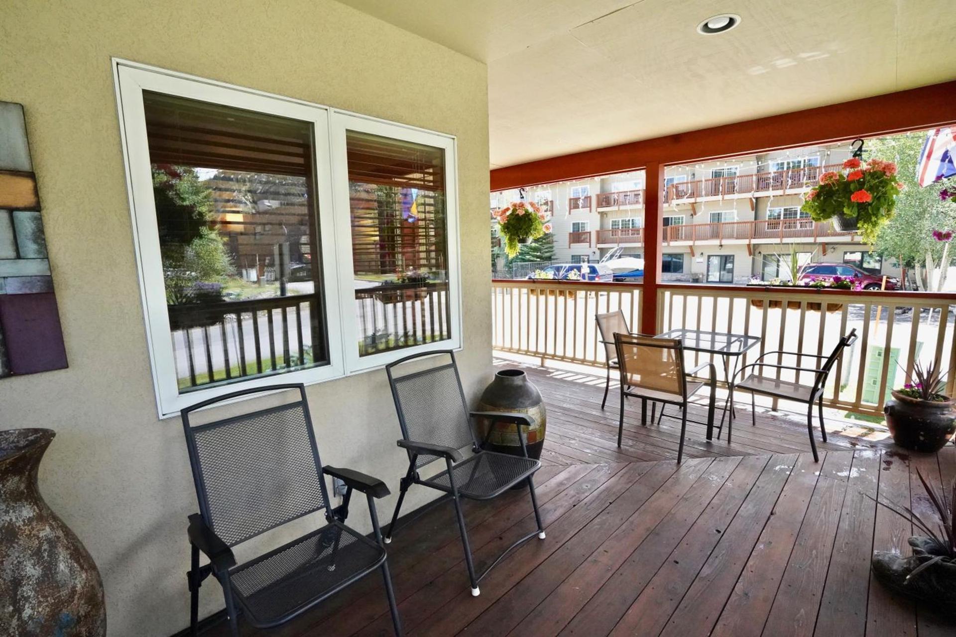 Frisco Inn on Galena photo 75