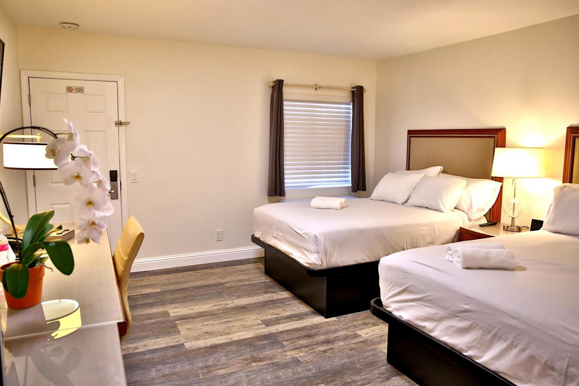 Travelodge by Wyndham Crescent City photo 23