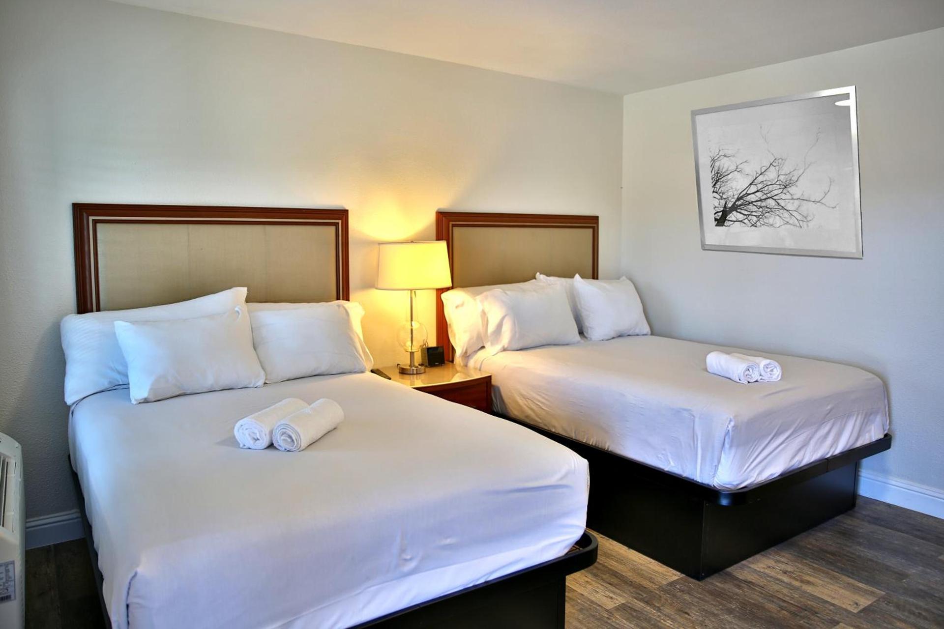 Travelodge by Wyndham Crescent City photo 19