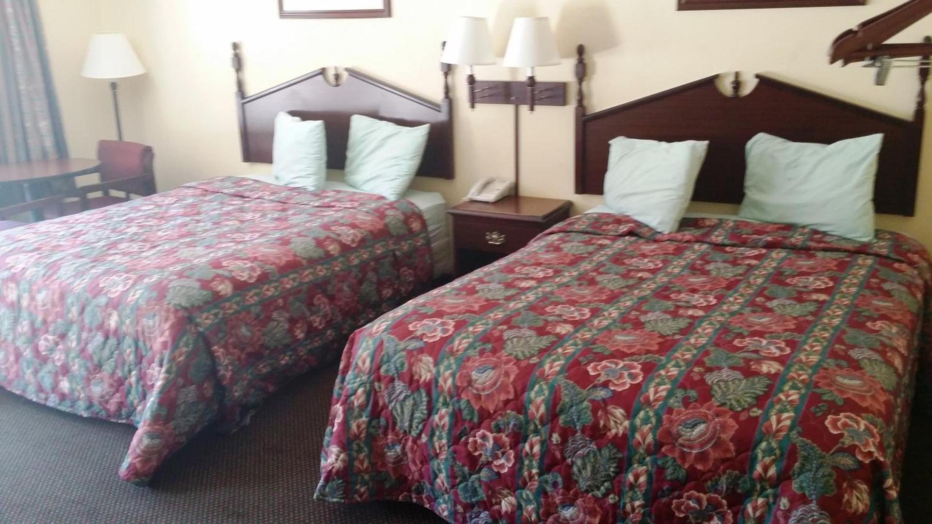 Scottish Inn Maggie Valley photo 9