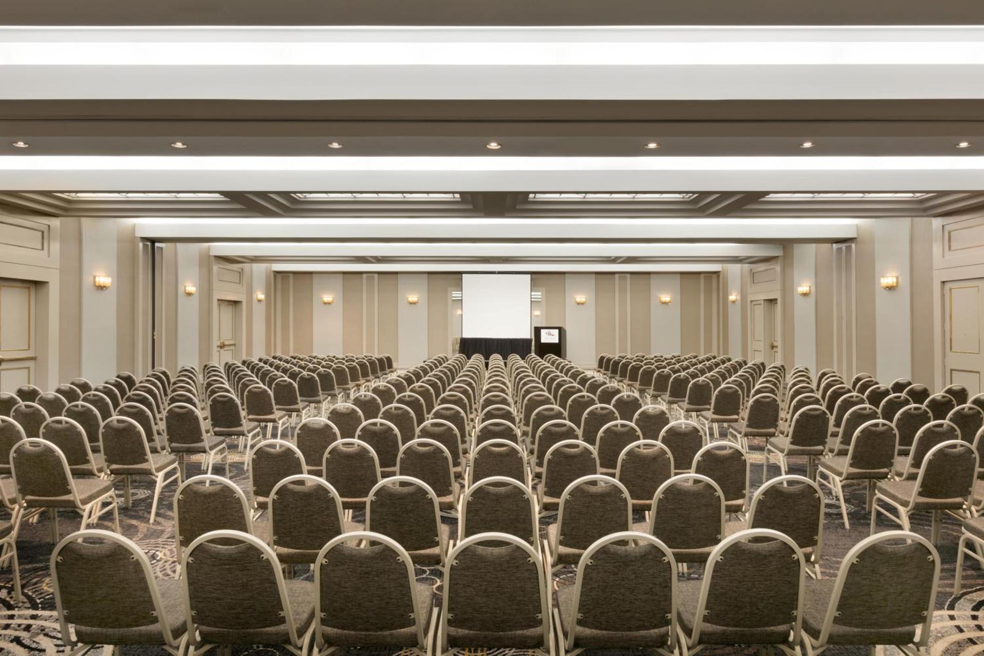 DoubleTree by Hilton New York-LaGuardia photo 41