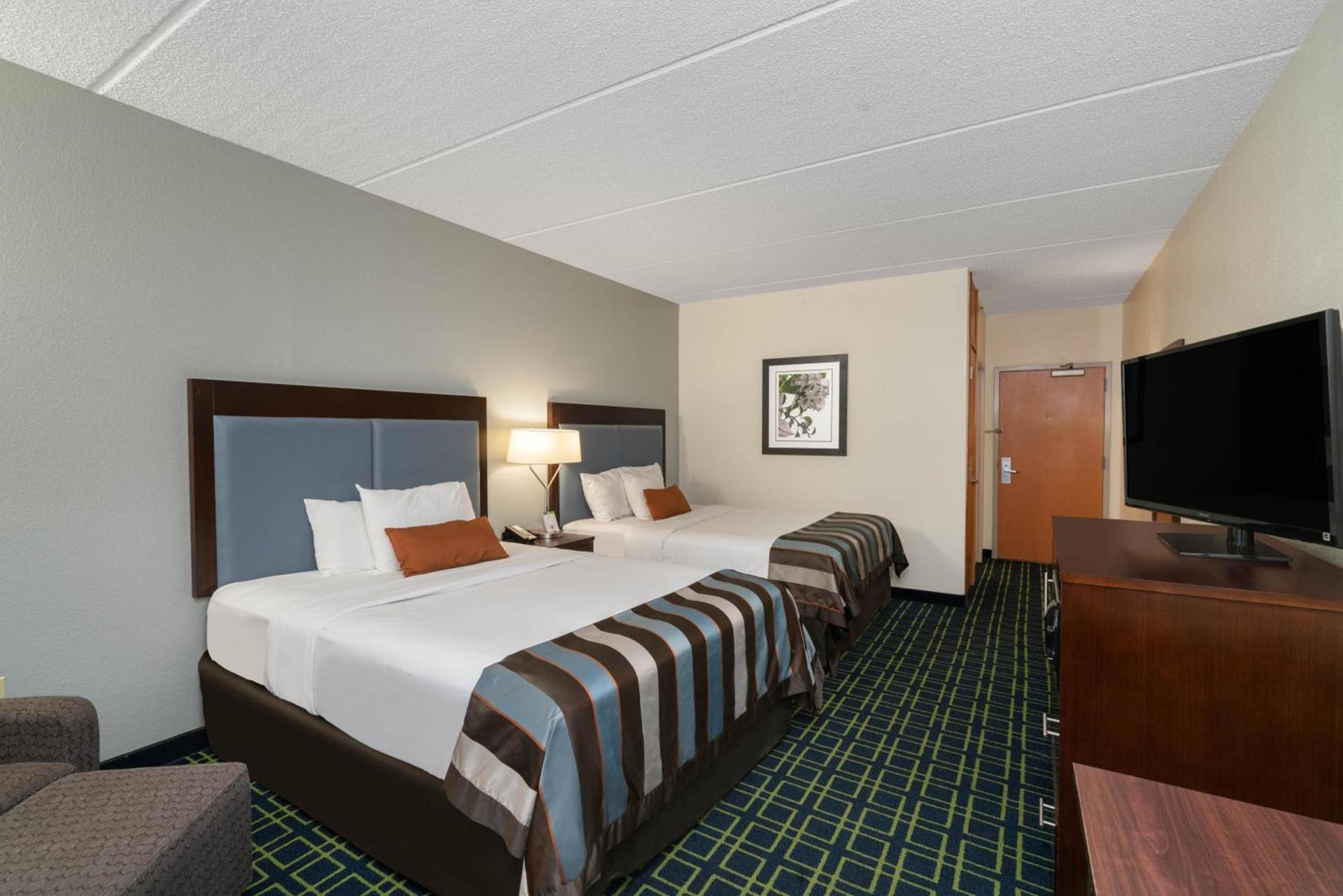 Wingate by Wyndham Fletcher at Asheville Airport photo 27