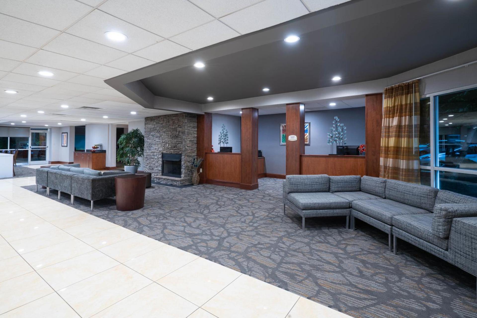 Wingate by Wyndham Fletcher at Asheville Airport photo 3