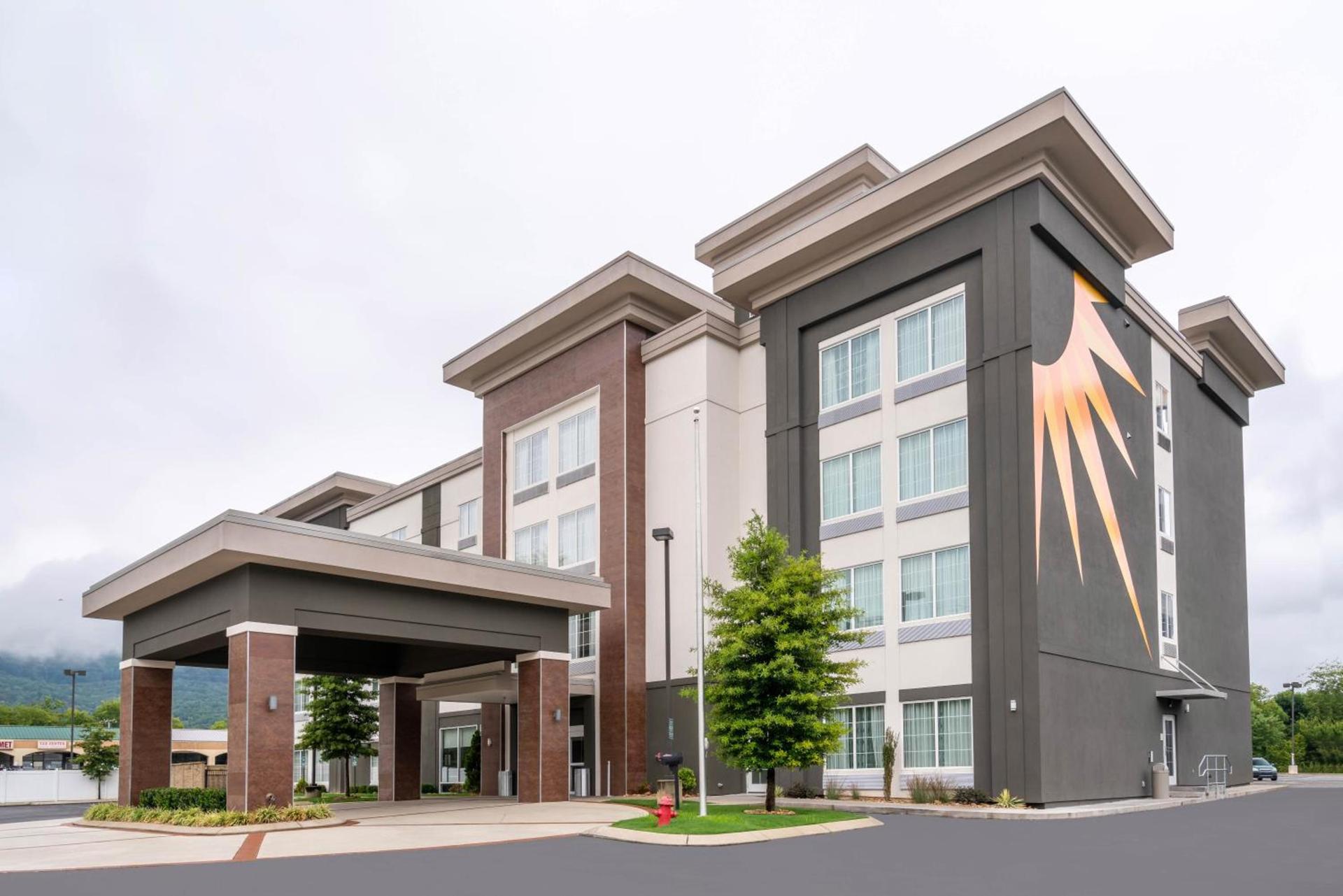 La Quinta by Wyndham Chattanooga - Lookout Mtn photo 63