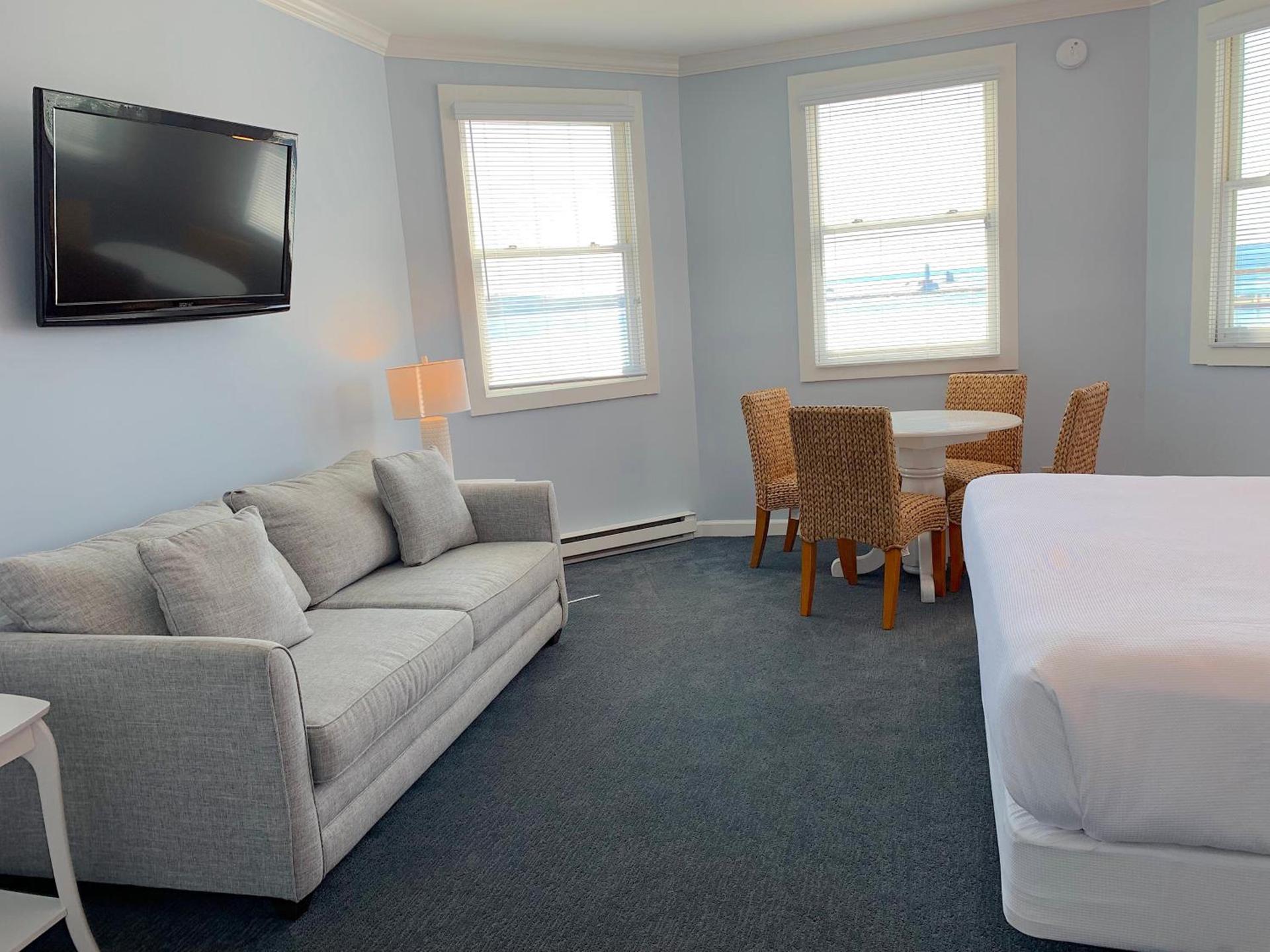 Island House Hotel photo 18