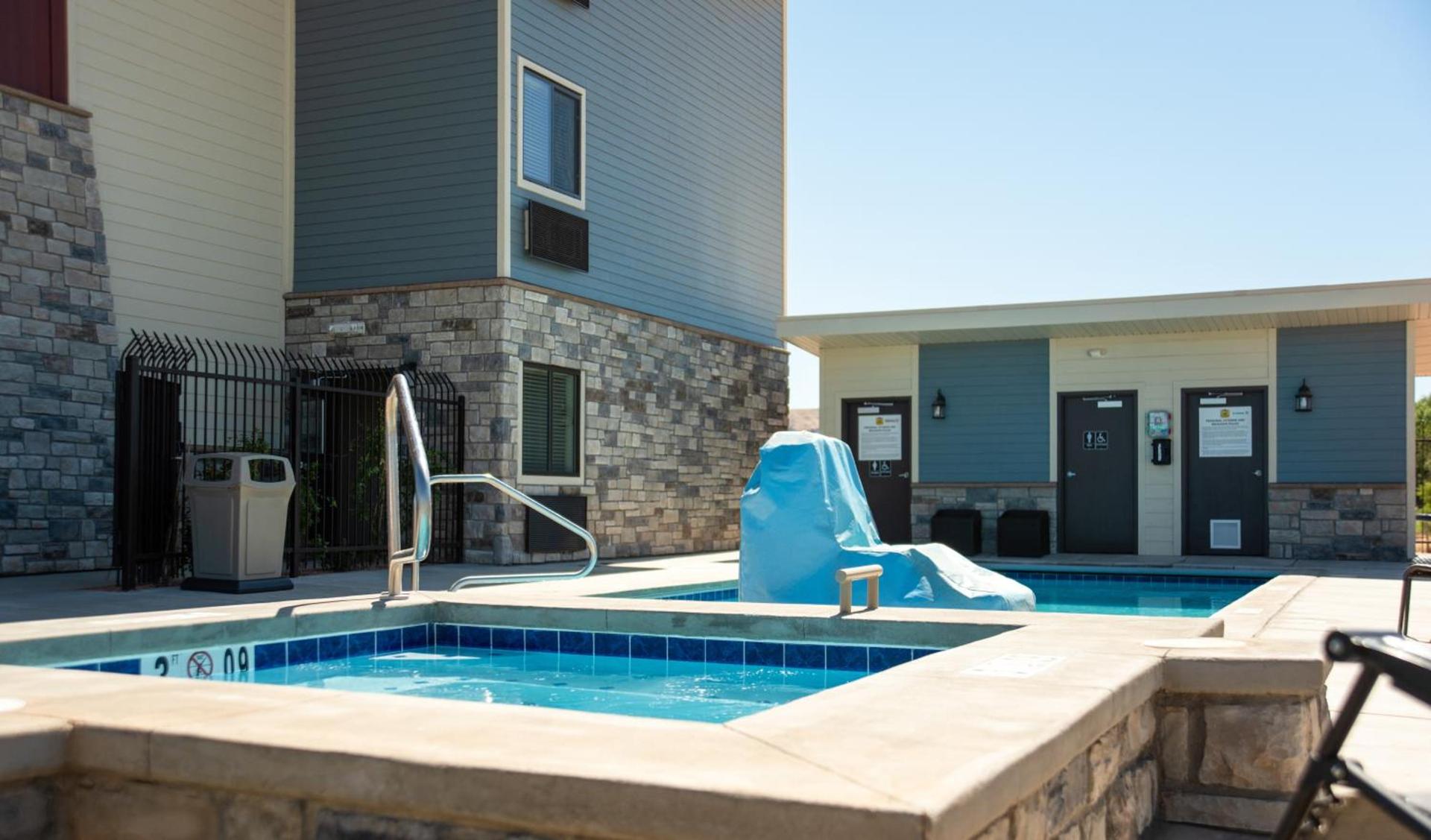 My Place Hotel-Hurricane, UT photo 7