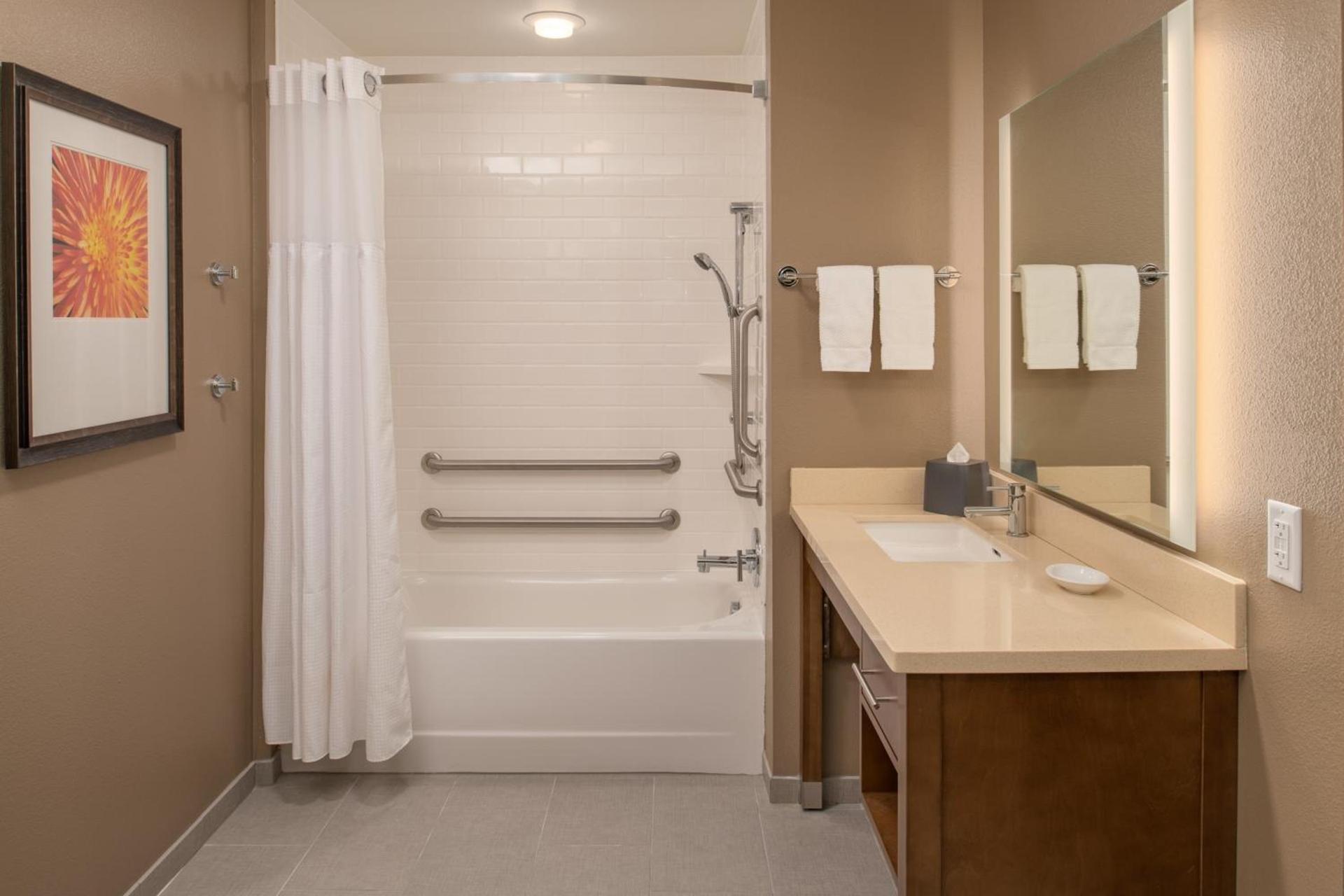 Staybridge Suites - Hillsboro North by IHG photo 6