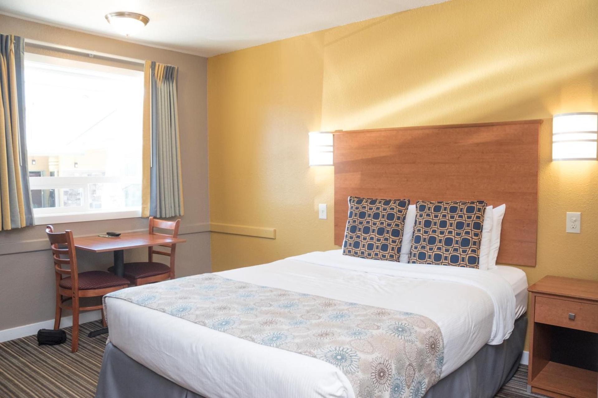 Nordic Inn and Suites photo 37