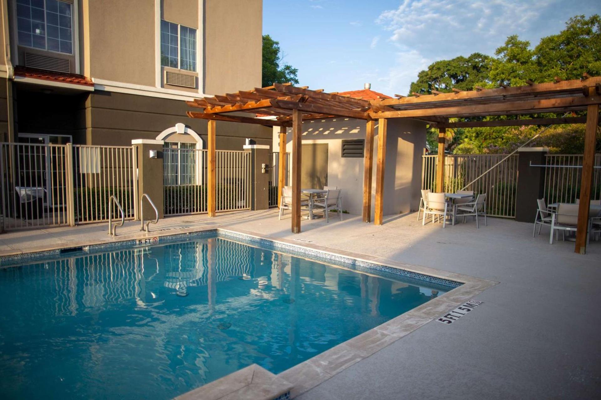 La Quinta by Wyndham Houston East at Normandy photo 44