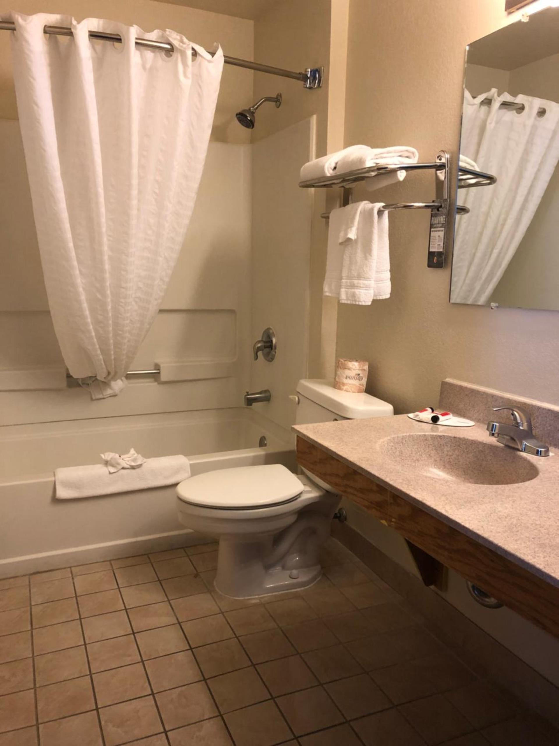 Super 8 by Wyndham Winnemucca NV photo 24