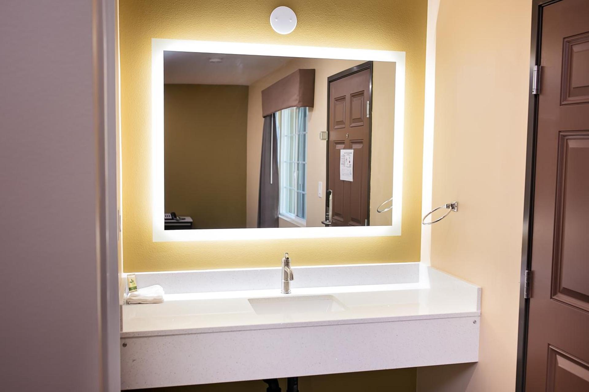 GAREY MOTEL photo 9