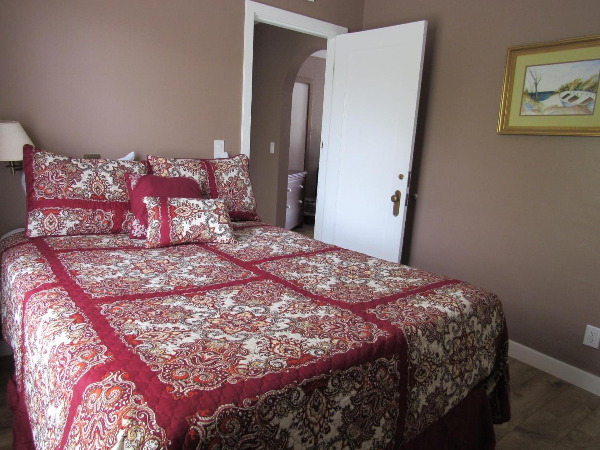 Captain Cook Inn photo 11