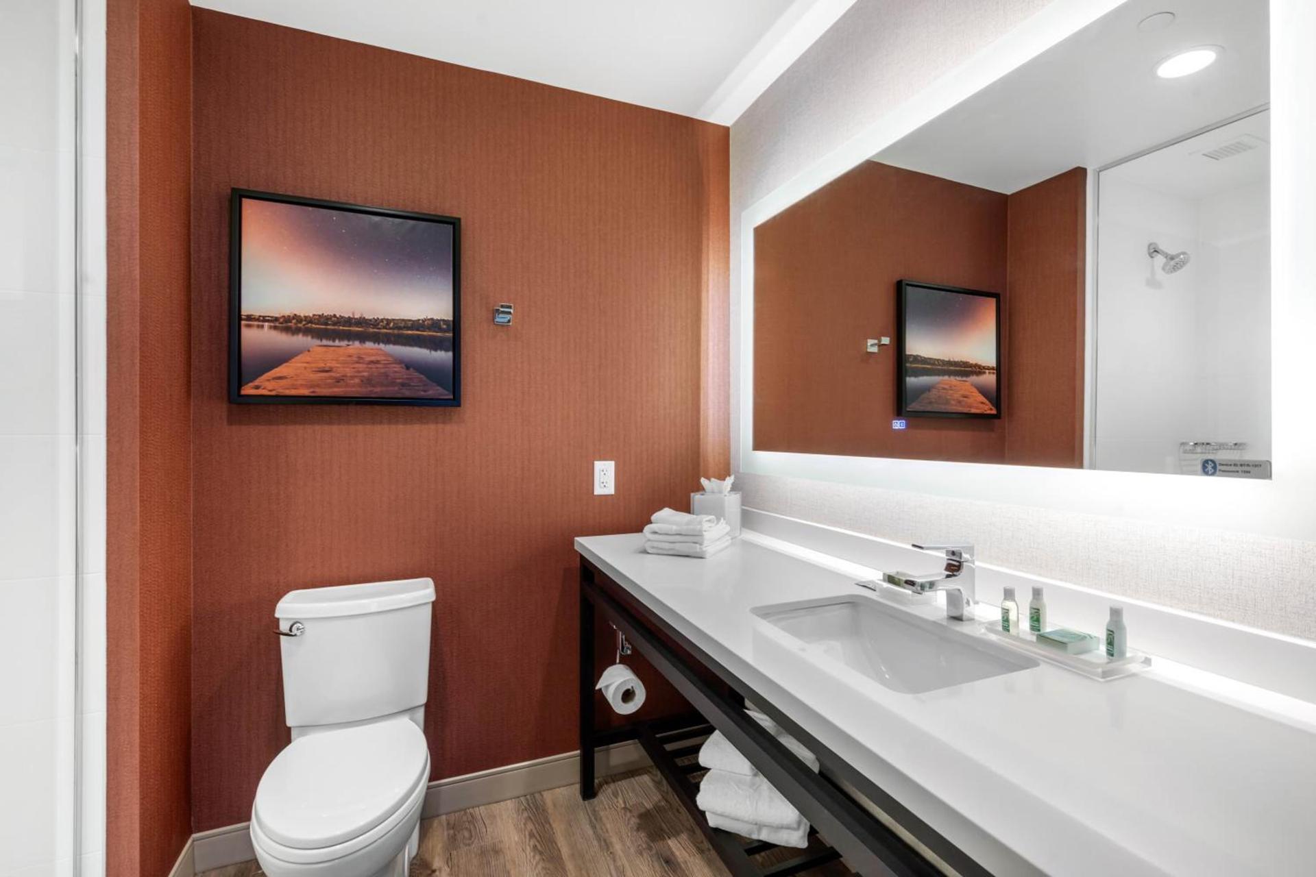 Cambria Hotel Omaha Downtown photo 83