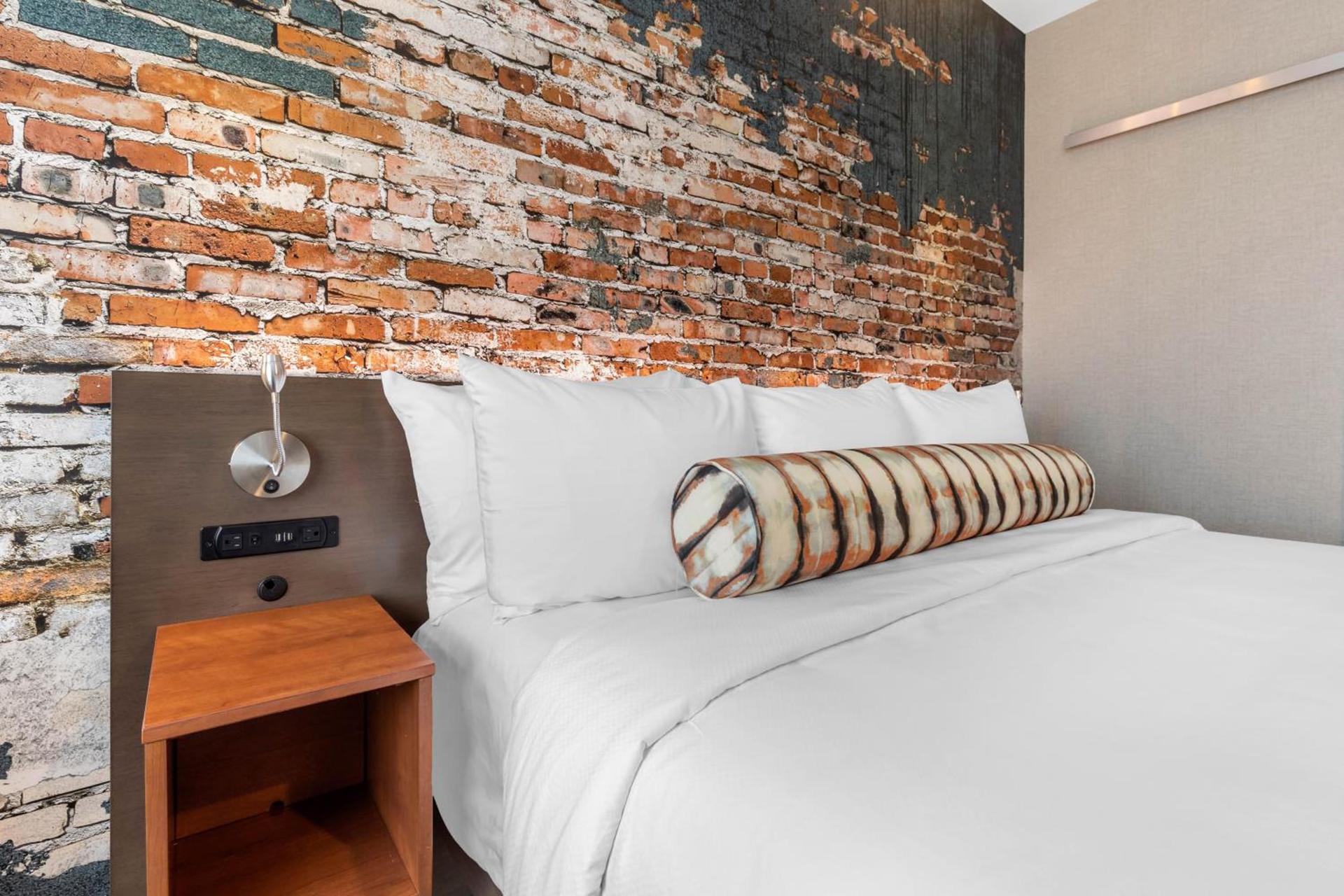 Cambria Hotel Omaha Downtown photo 87