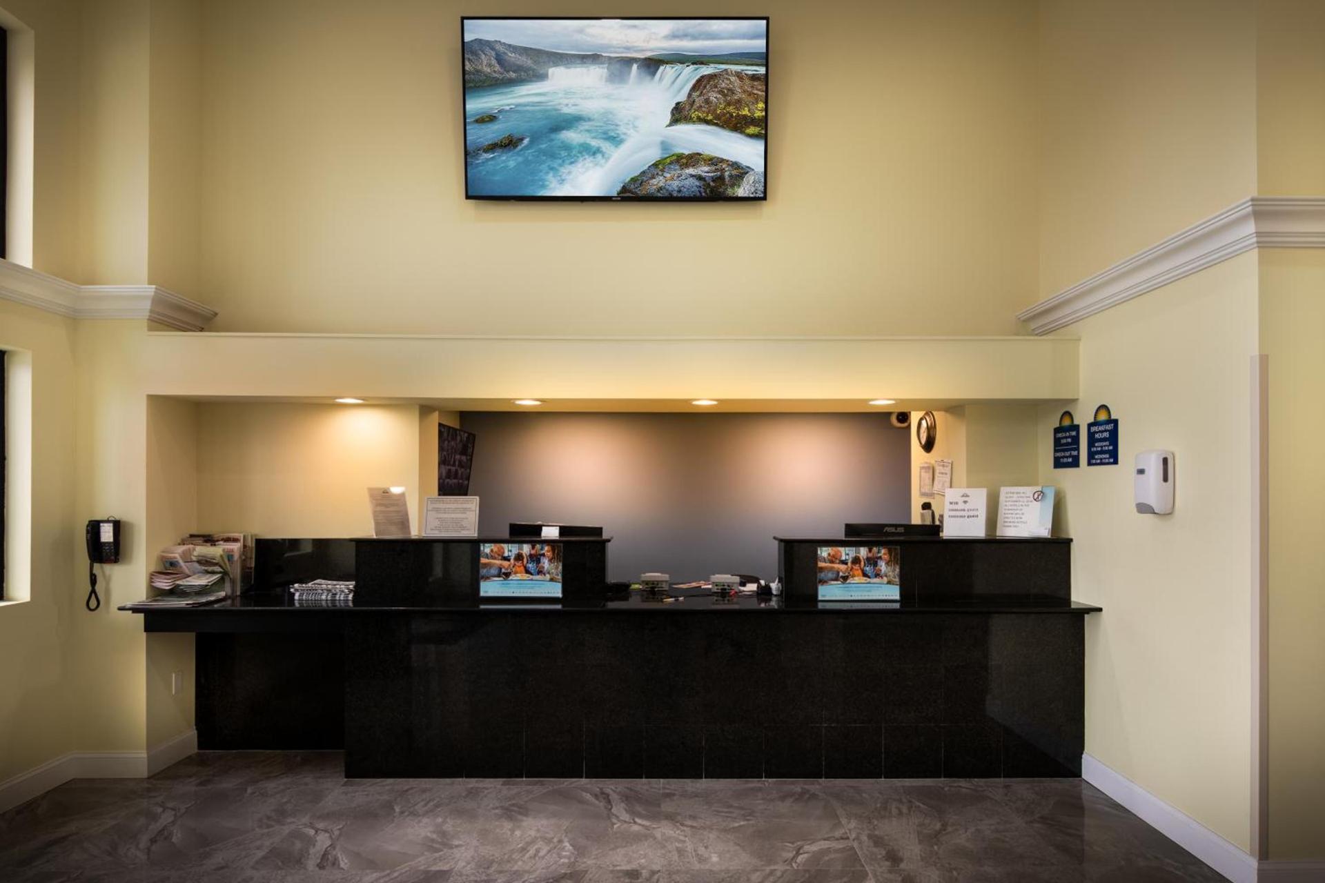 Days Inn by Wyndham Wayne photo 21