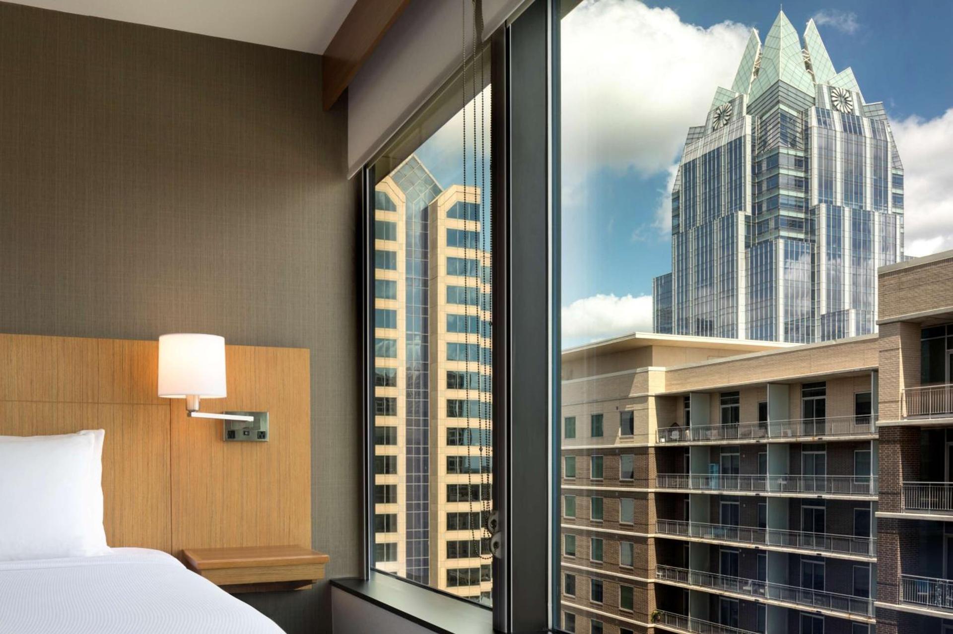 Hyatt Place Austin Downtown photo 5
