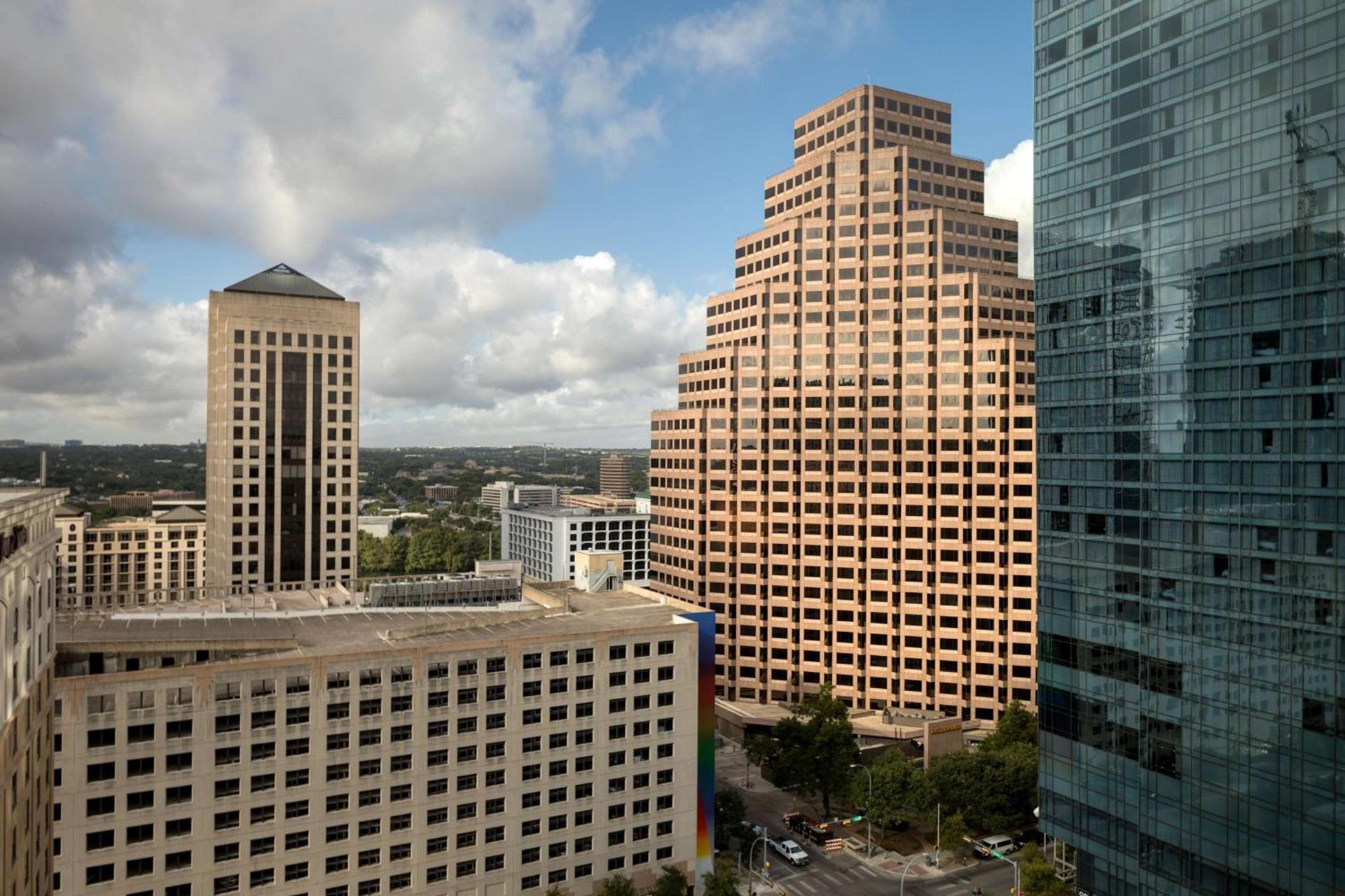 Hyatt Place Austin Downtown photo 9